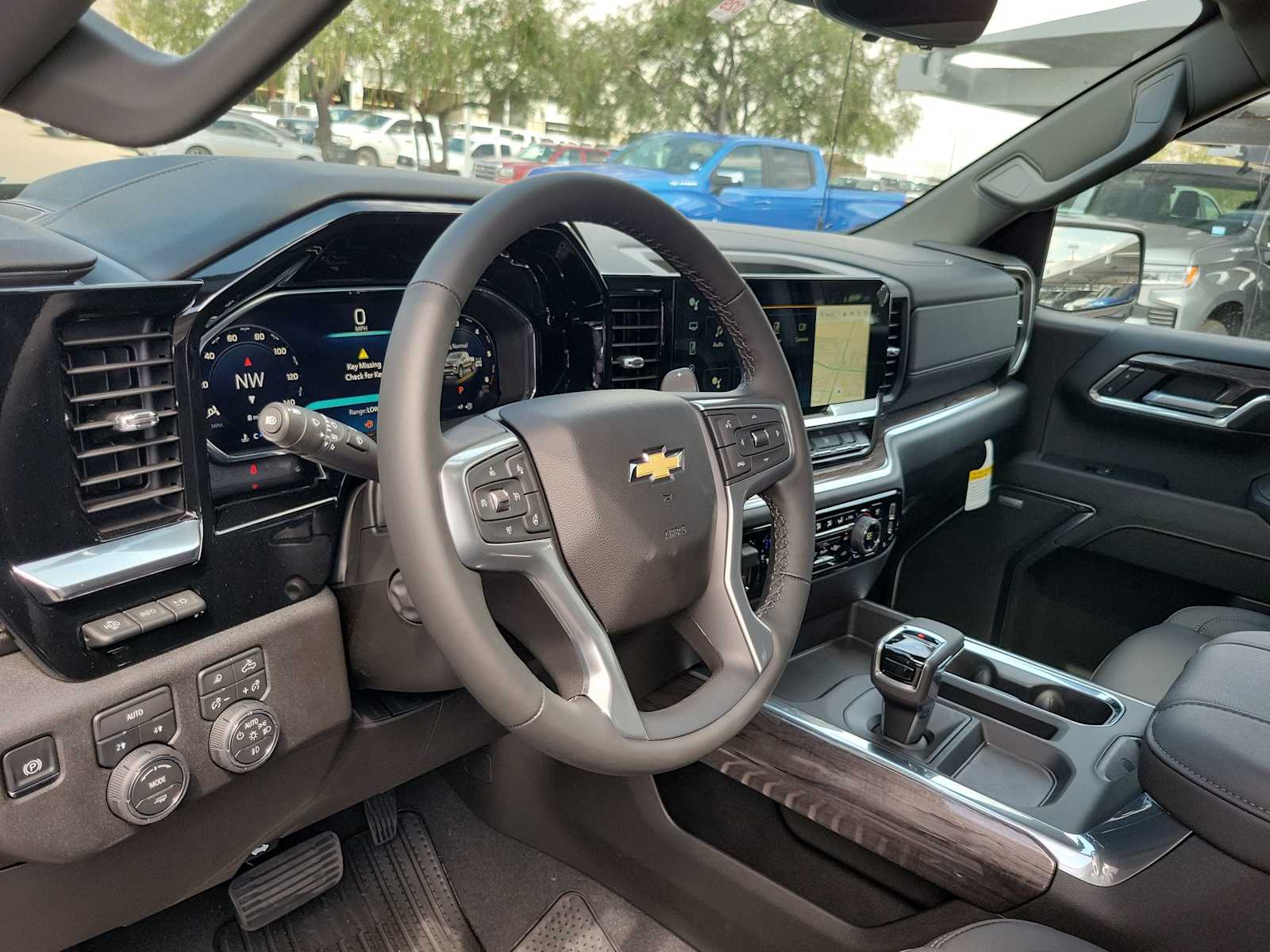 Thumbnail: 2026 Chevrolet Silverado 1500 - 2