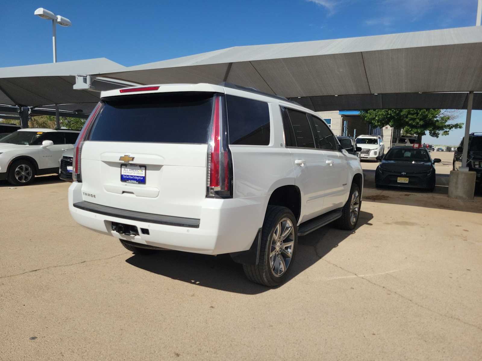 Thumbnail: 2020 Chevrolet Tahoe - 8