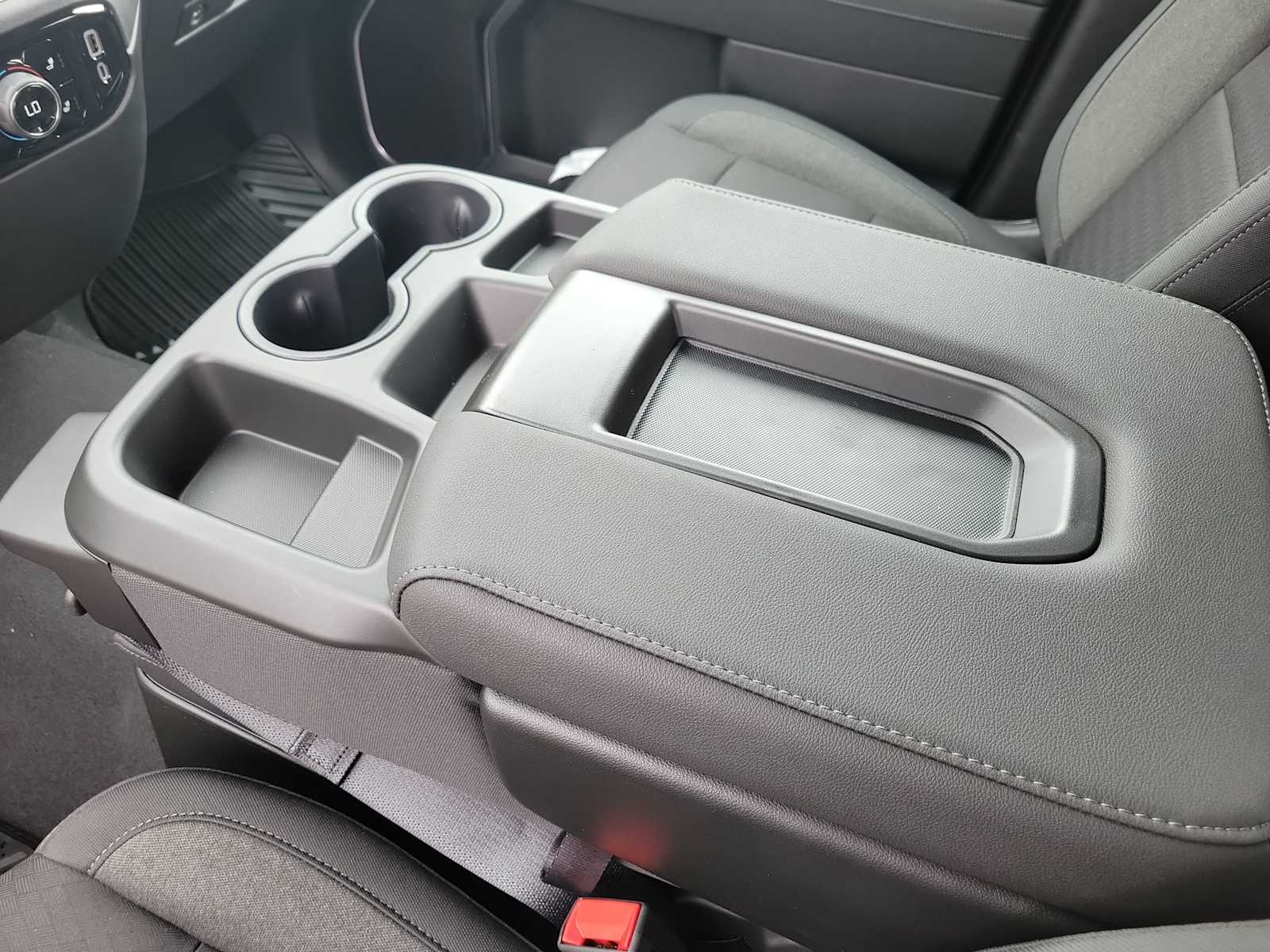 Thumbnail: 2026 Chevrolet Silverado 1500 - 16