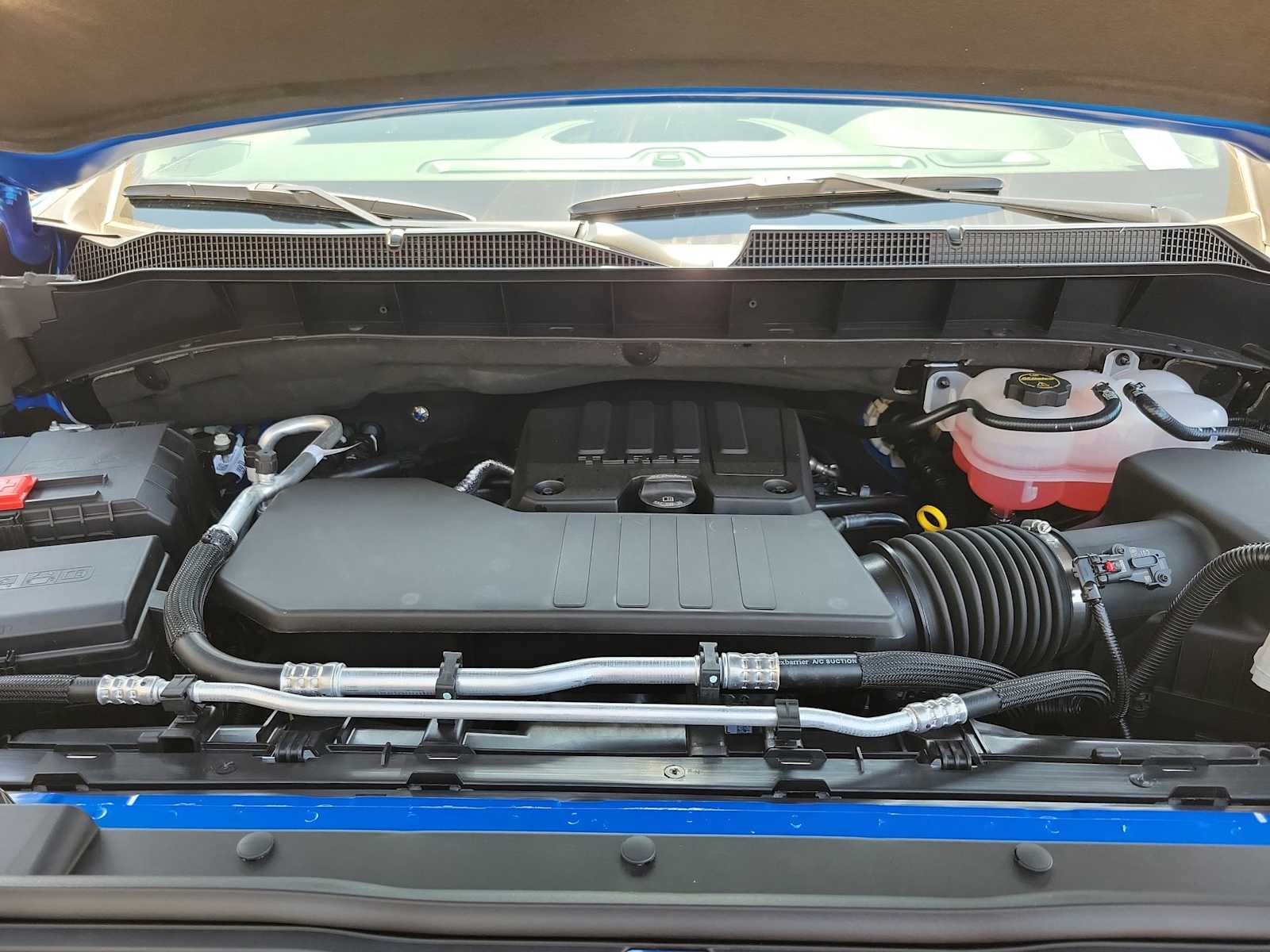 Thumbnail: 2026 Chevrolet Silverado 1500 - 9