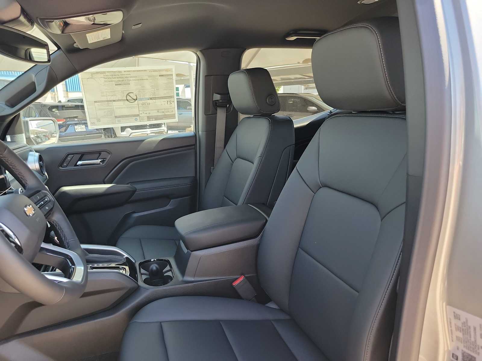 Thumbnail: 2026 Chevrolet Colorado - 11