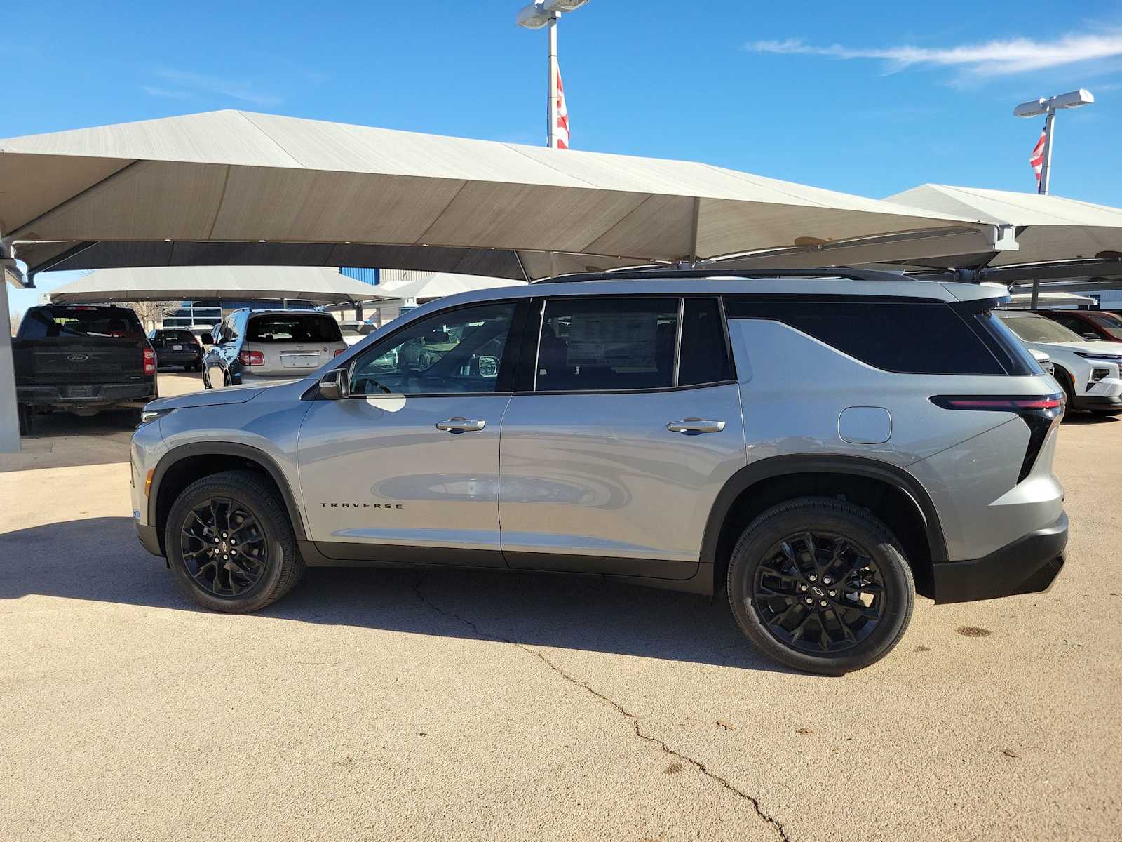 Thumbnail: 2026 Chevrolet Traverse - 3