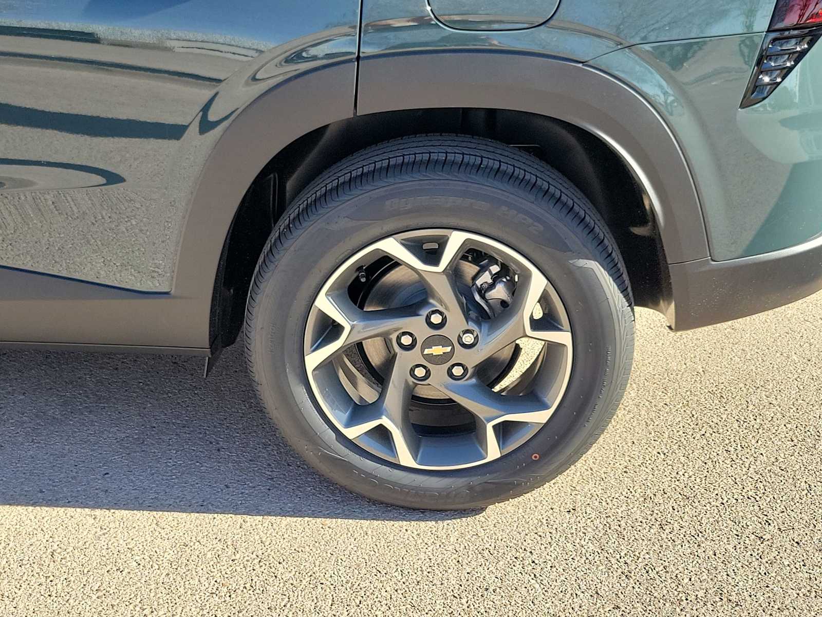 Thumbnail: 2026 Chevrolet Trax - 4