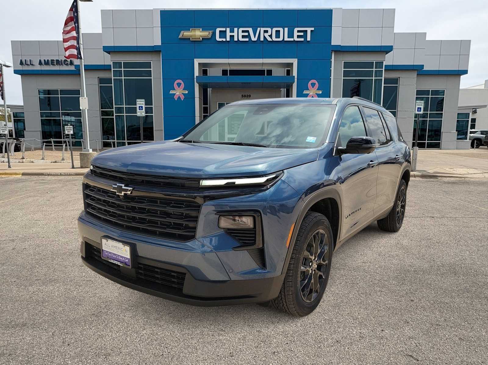 Thumbnail: 2026 Chevrolet Traverse - 1