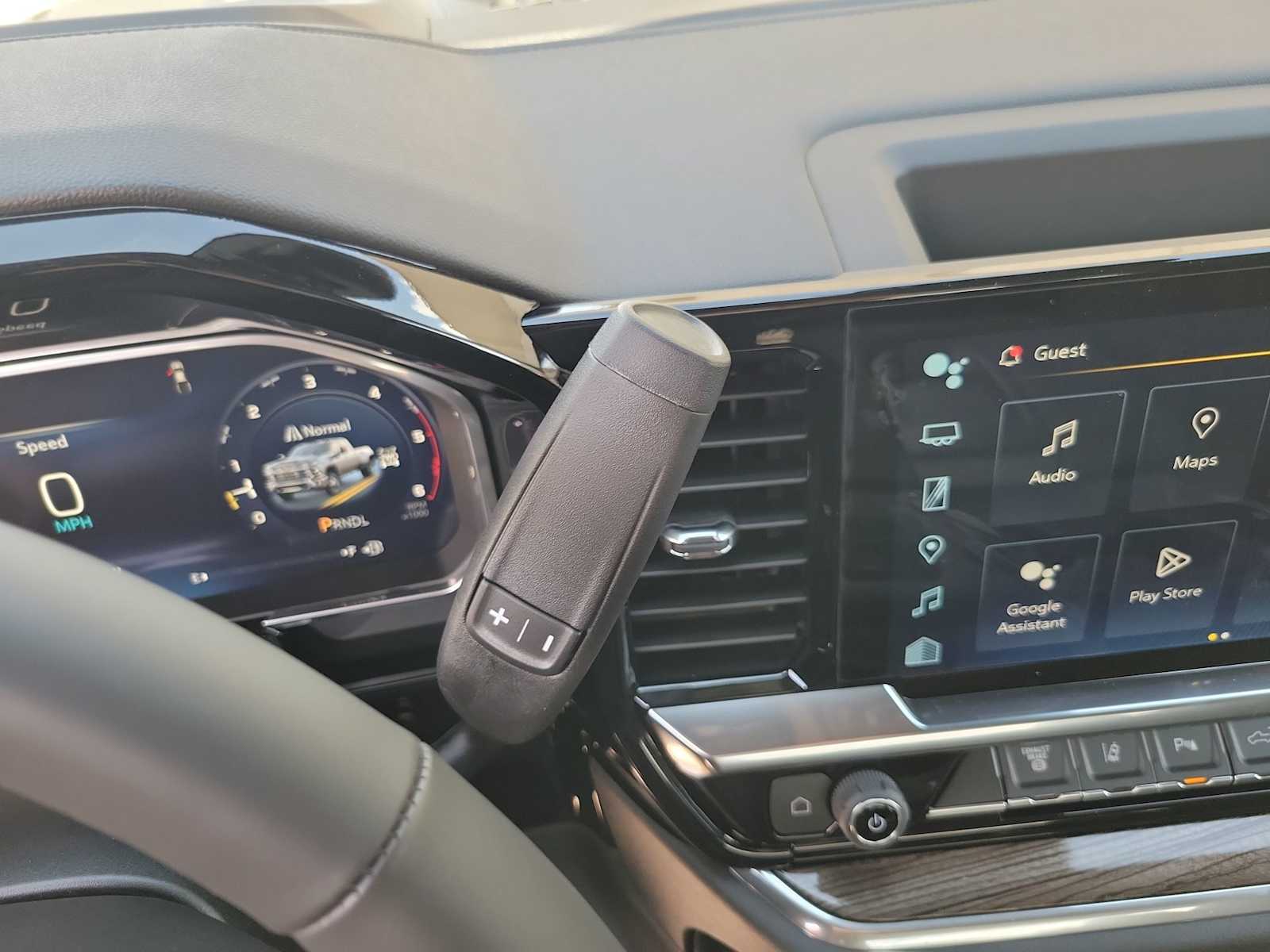 Thumbnail: 2026 Chevrolet Silverado 3500 - 17