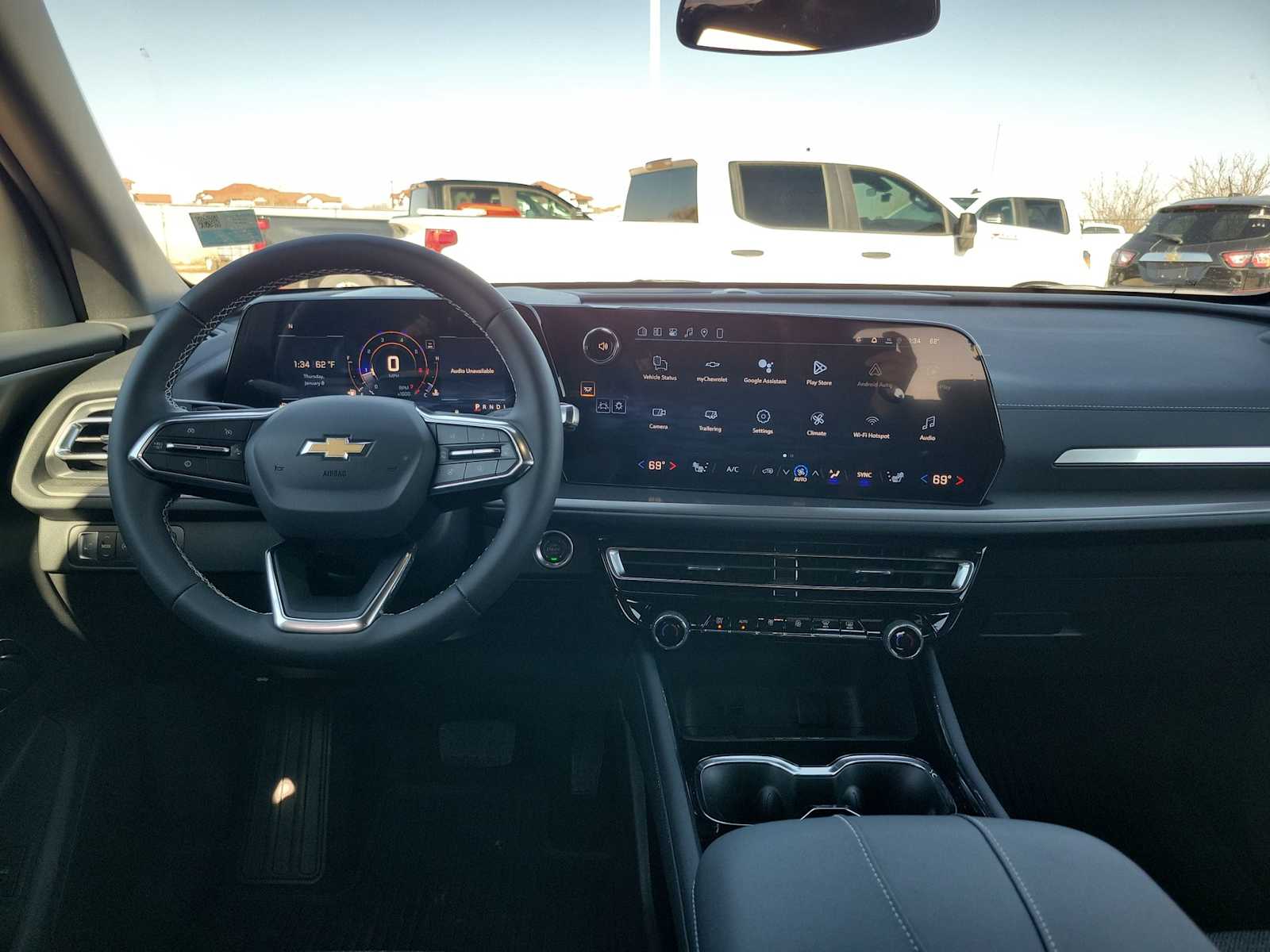 Thumbnail: 2026 Chevrolet Traverse - 10