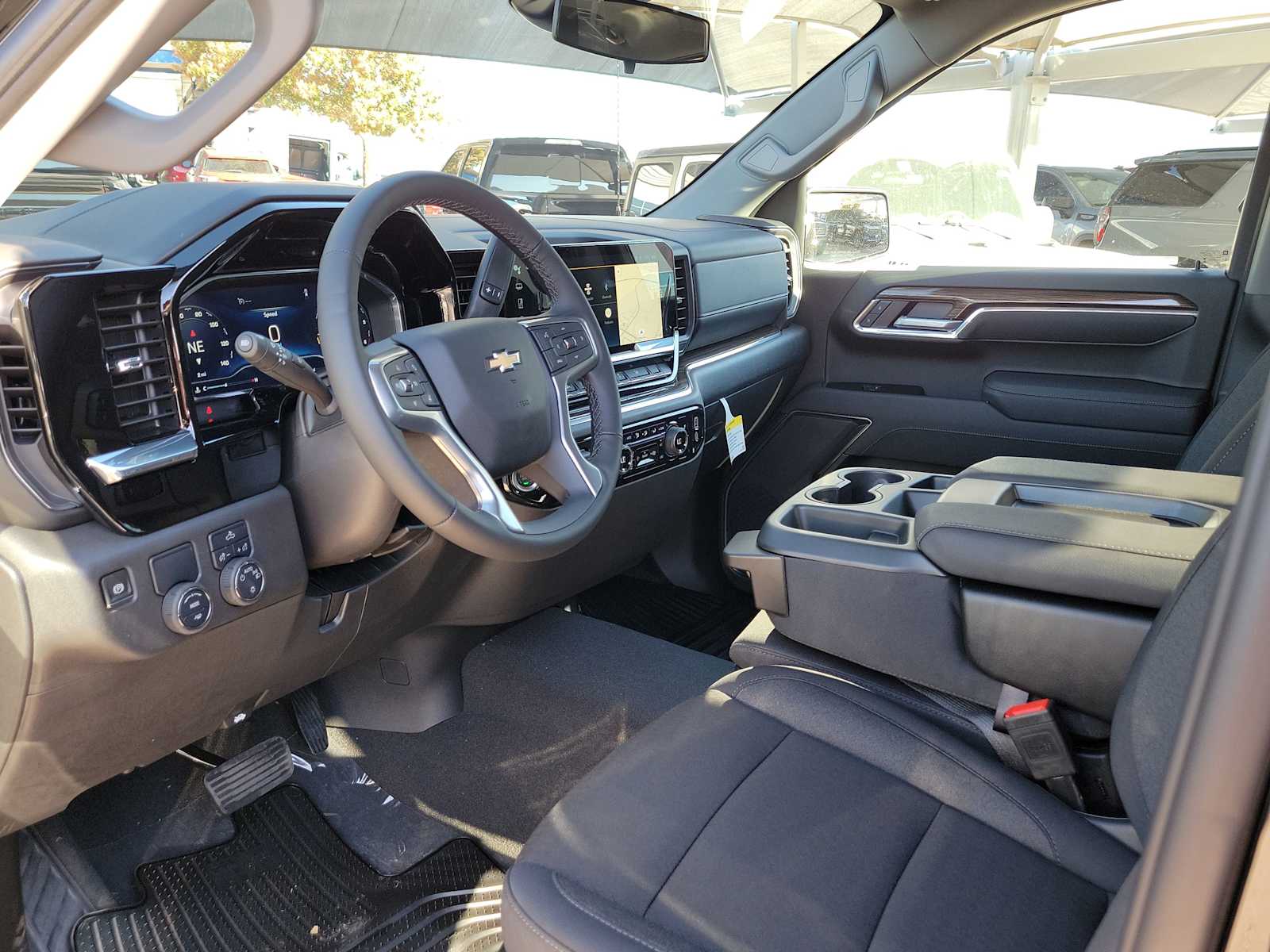 Thumbnail: 2025 Chevrolet Silverado 1500 - 2