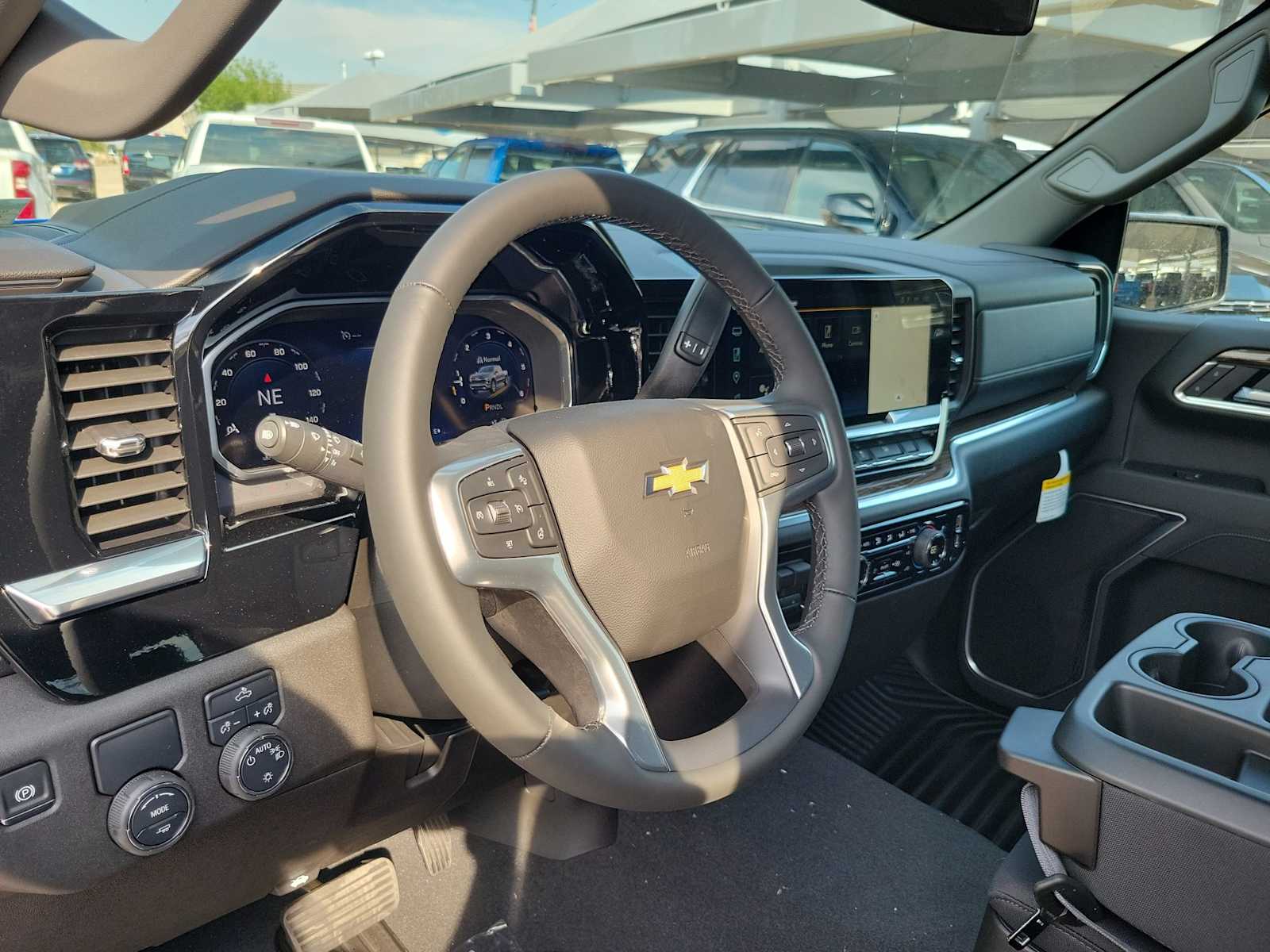 Thumbnail: 2026 Chevrolet Silverado 1500 - 2