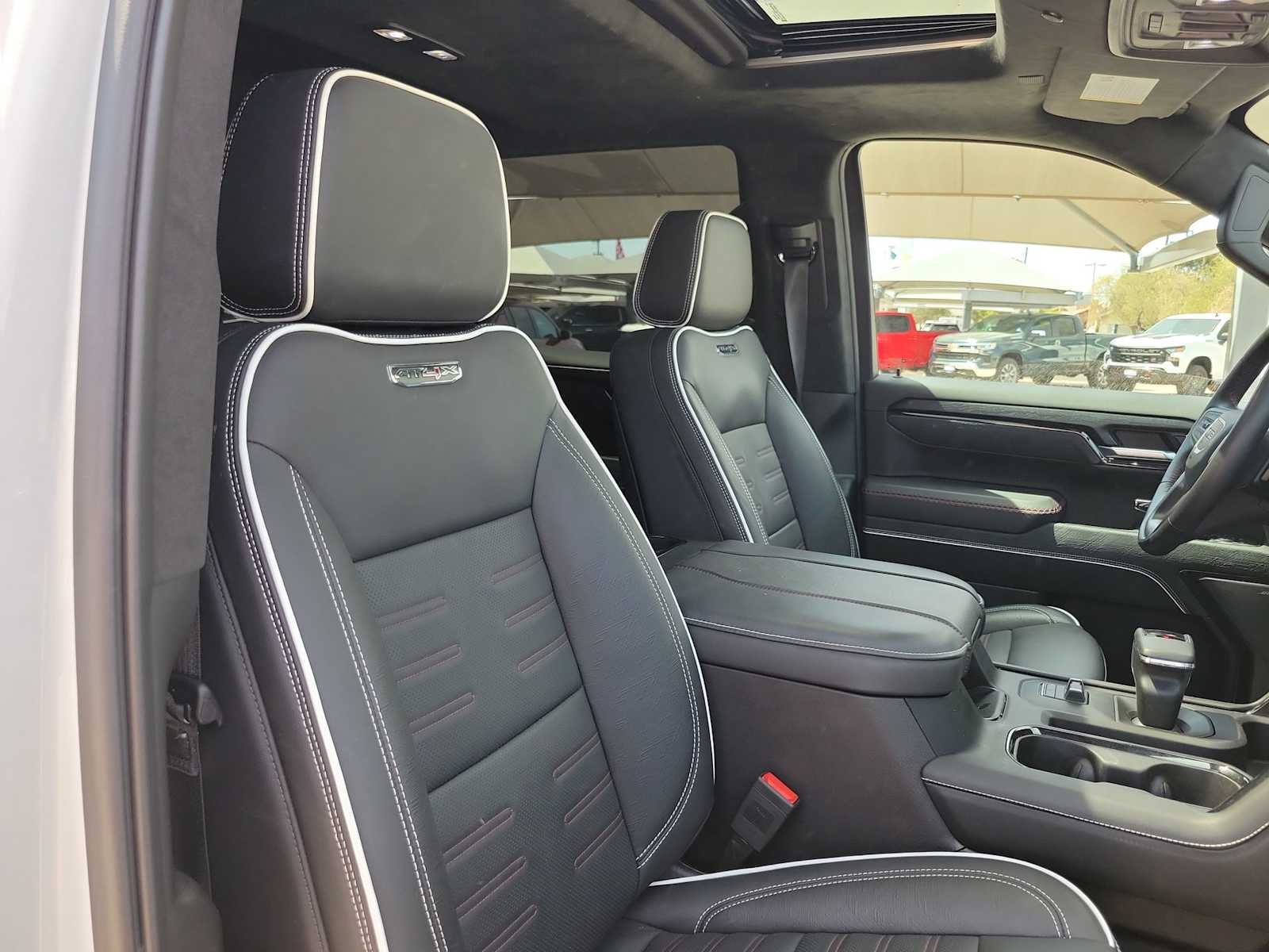Thumbnail: 2024 GMC Sierra 1500 - 18