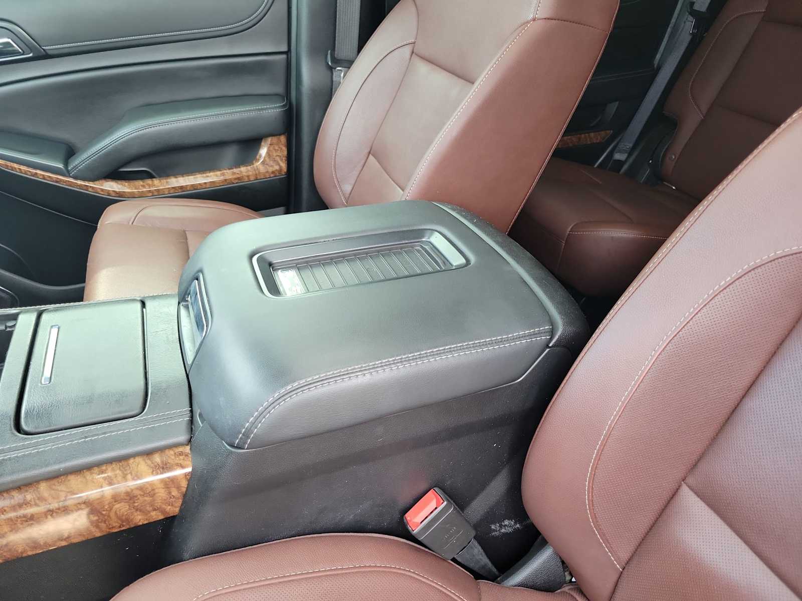 Thumbnail: 2019 Chevrolet Tahoe - 12