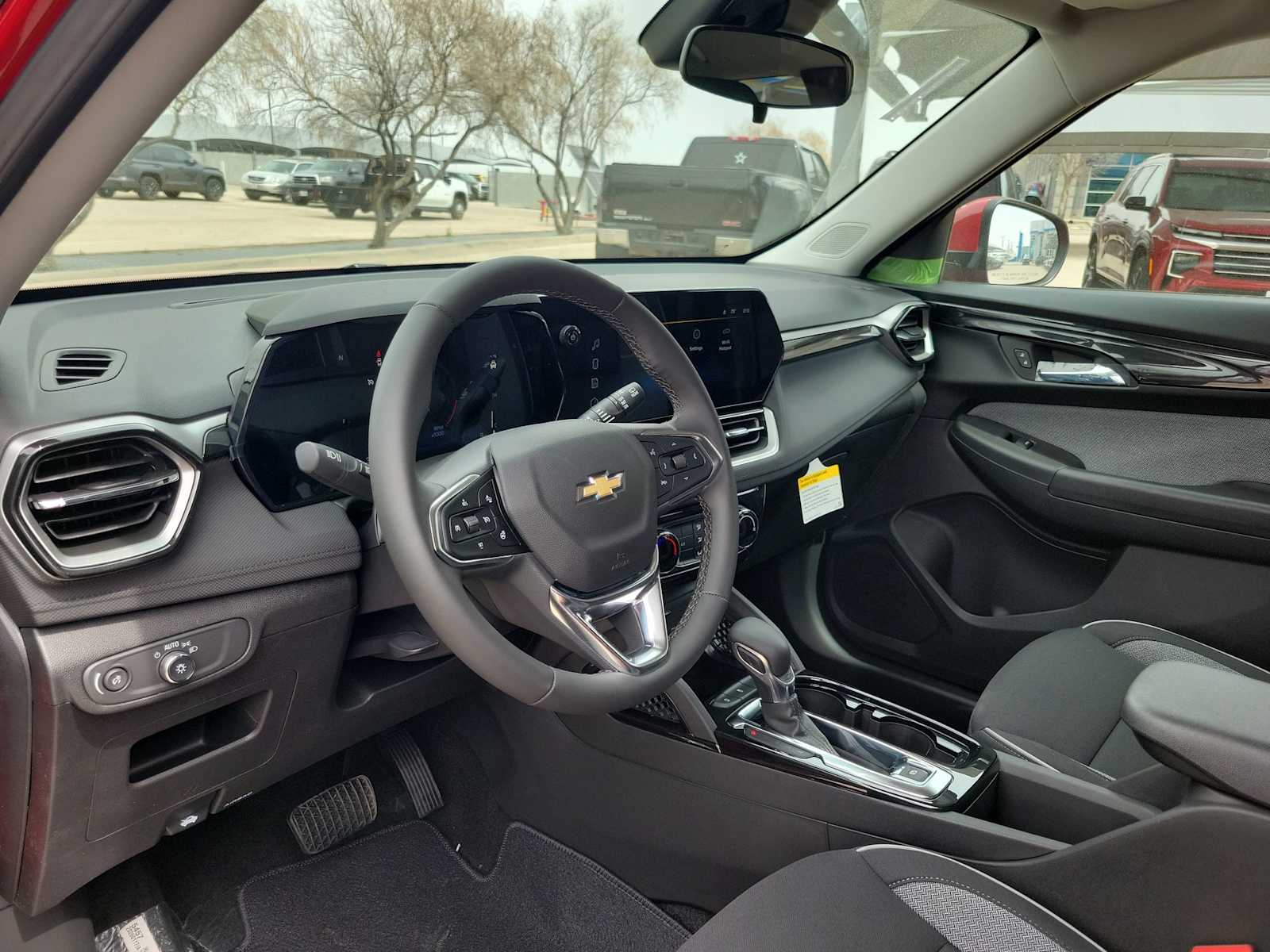 Thumbnail: 2026 Chevrolet TrailBlazer - 10