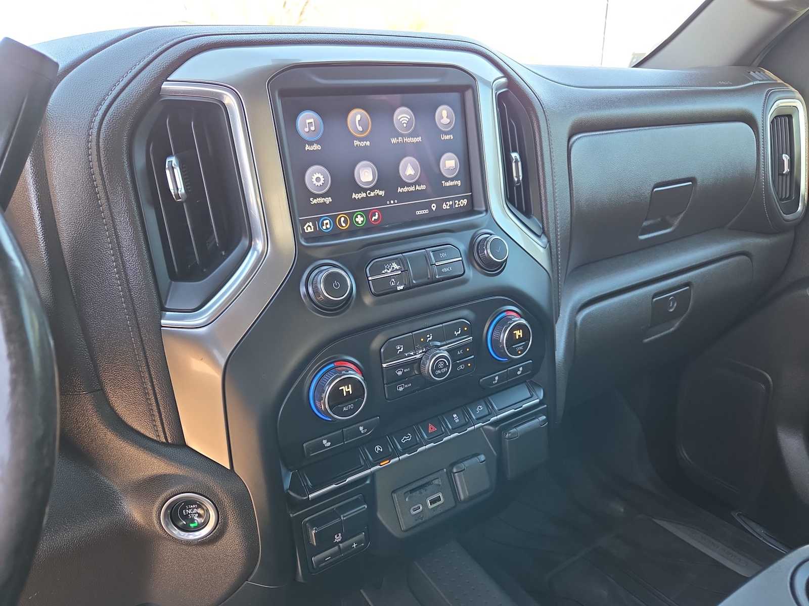 Thumbnail: 2019 Chevrolet Silverado 1500 - 17