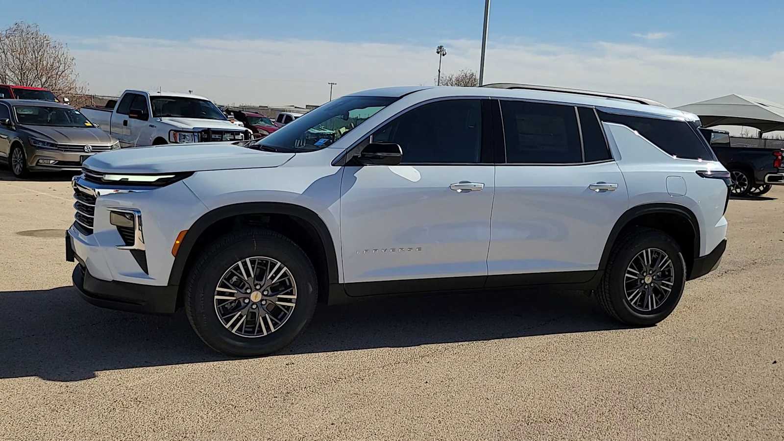 Thumbnail: 2026 Chevrolet Traverse - 6