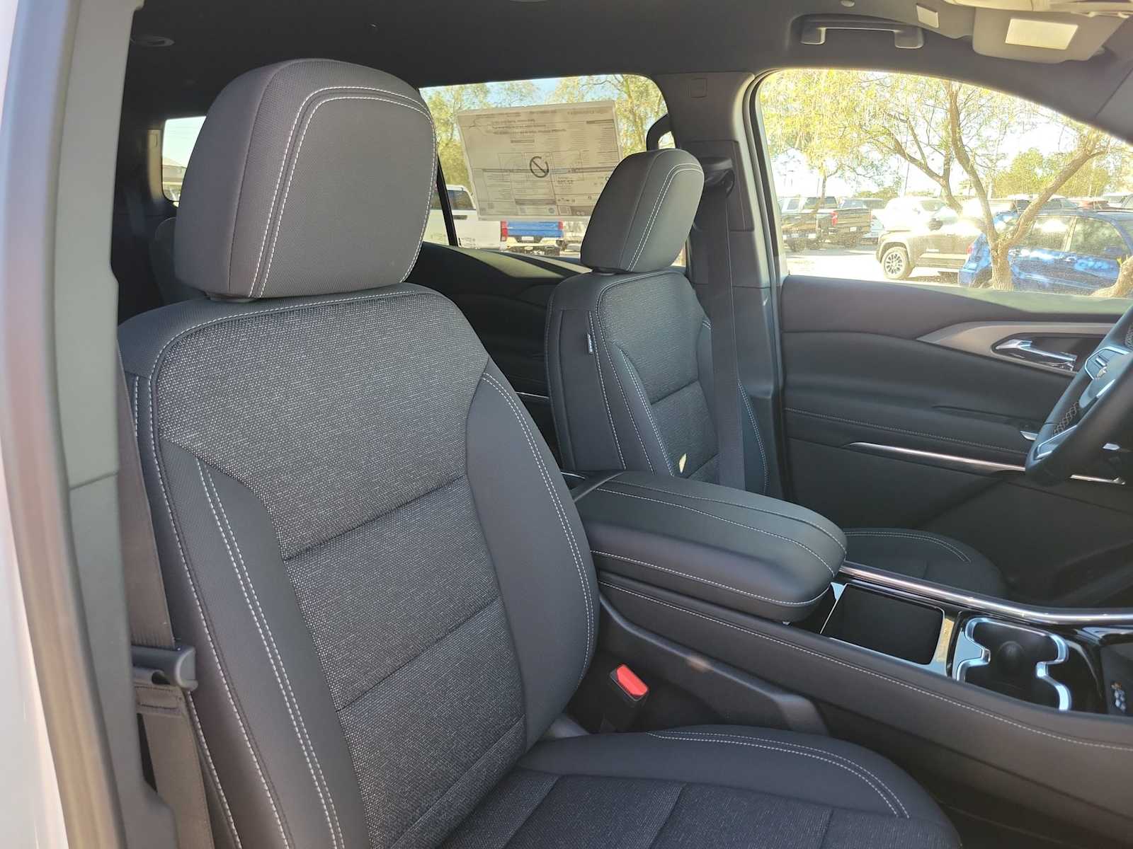 Thumbnail: 2026 Chevrolet Traverse - 14