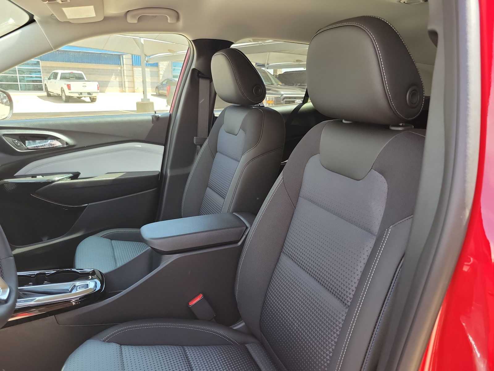 Thumbnail: 2026 Chevrolet Trax - 15