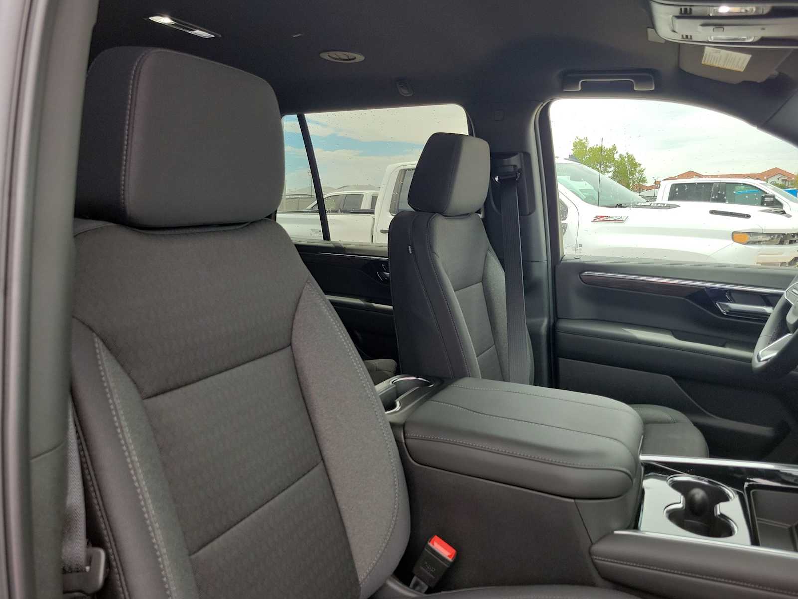 Thumbnail: 2026 Chevrolet Tahoe - 18