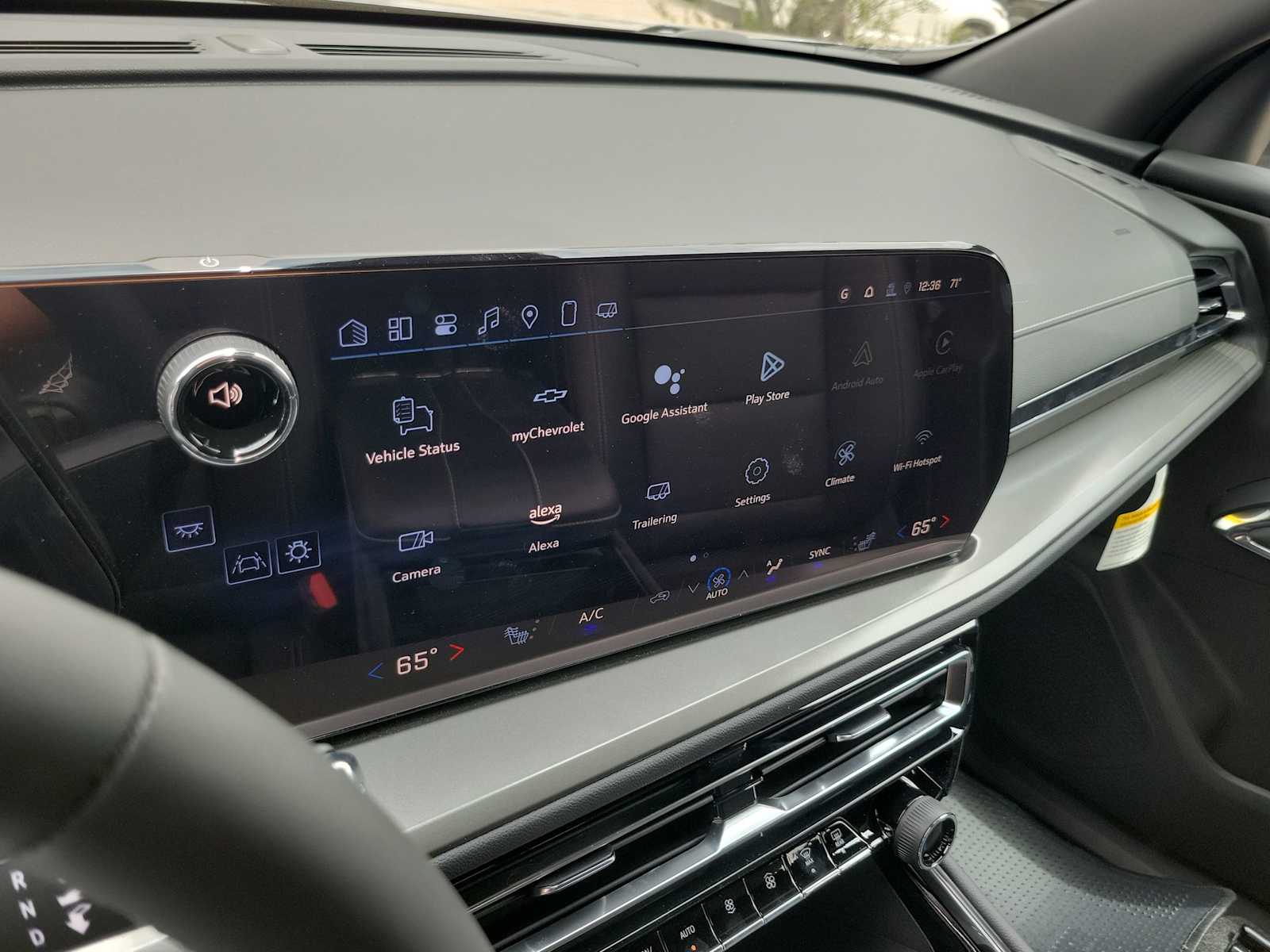 2025 Chevrolet Traverse LT 20