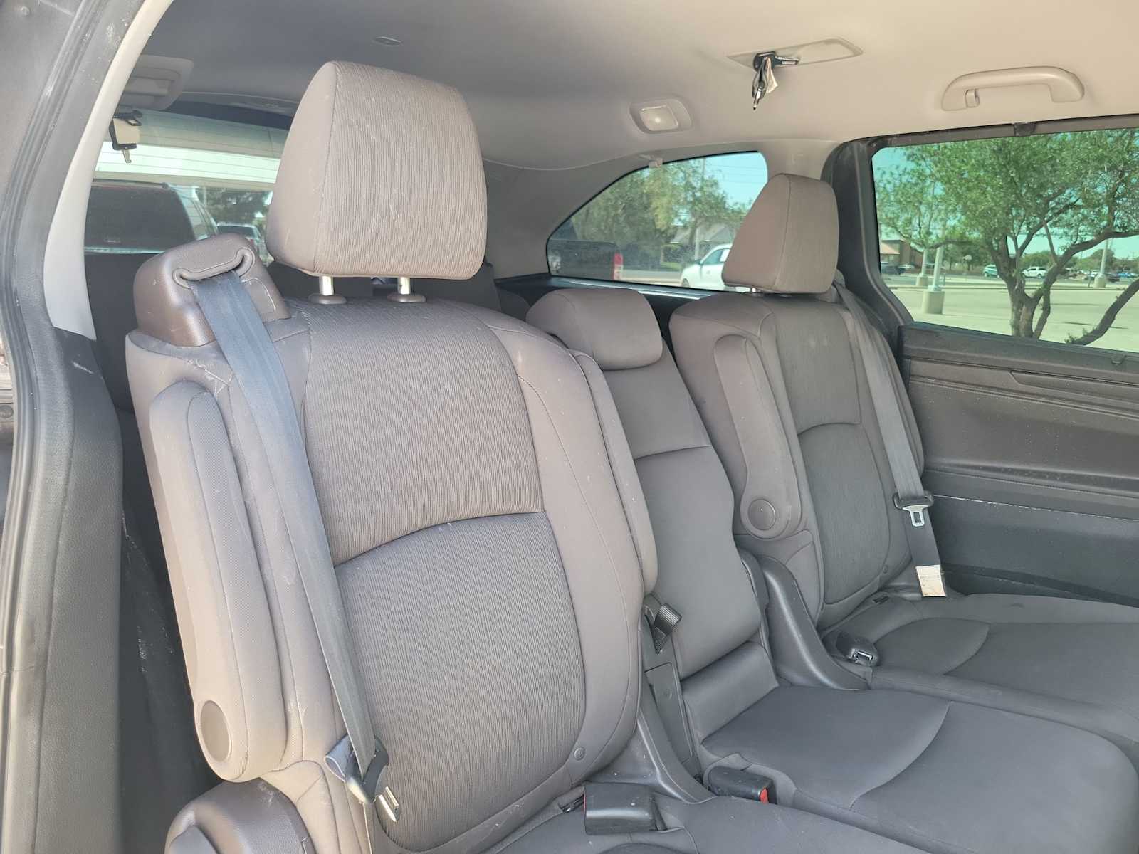Thumbnail: 2020 Honda Odyssey - 17