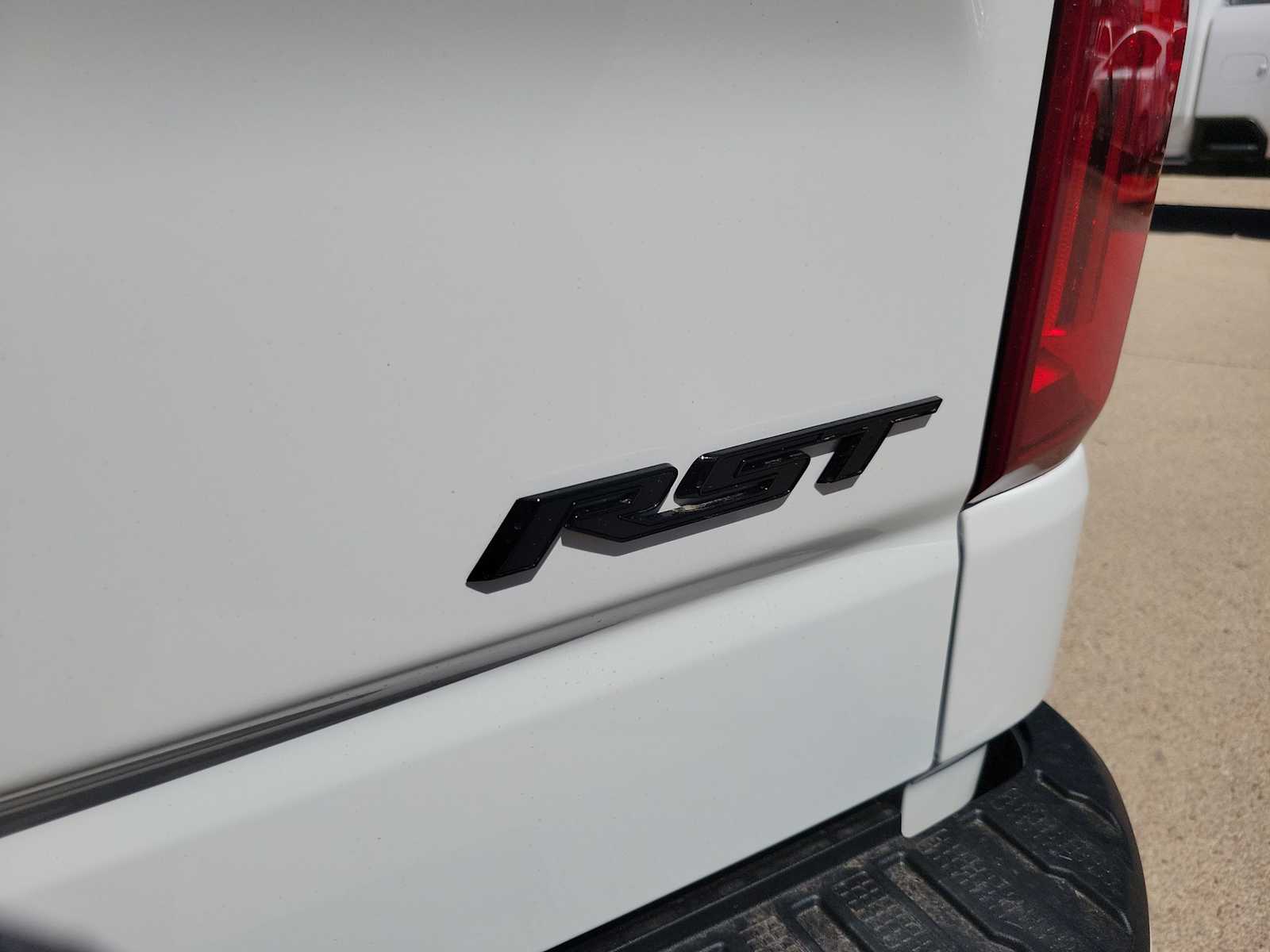 Thumbnail: 2026 Chevrolet Silverado 1500 - 7