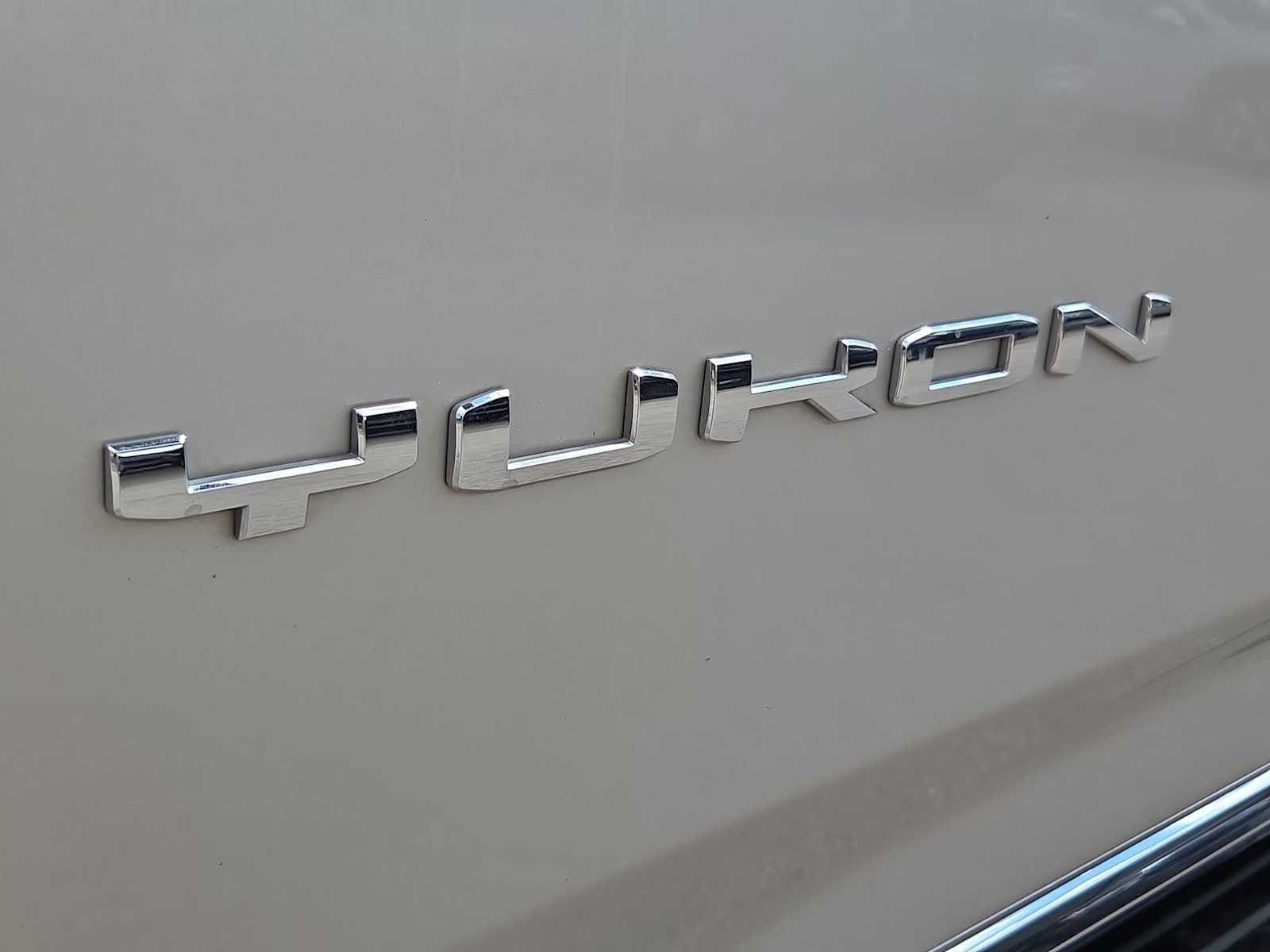 Thumbnail: 2023 GMC Yukon XL - 7