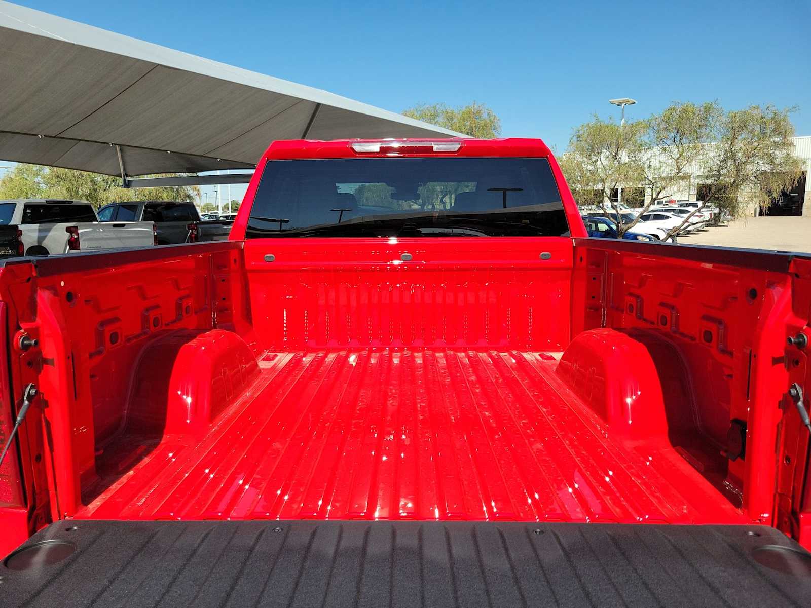 Thumbnail: 2026 Chevrolet Silverado 1500 - 19