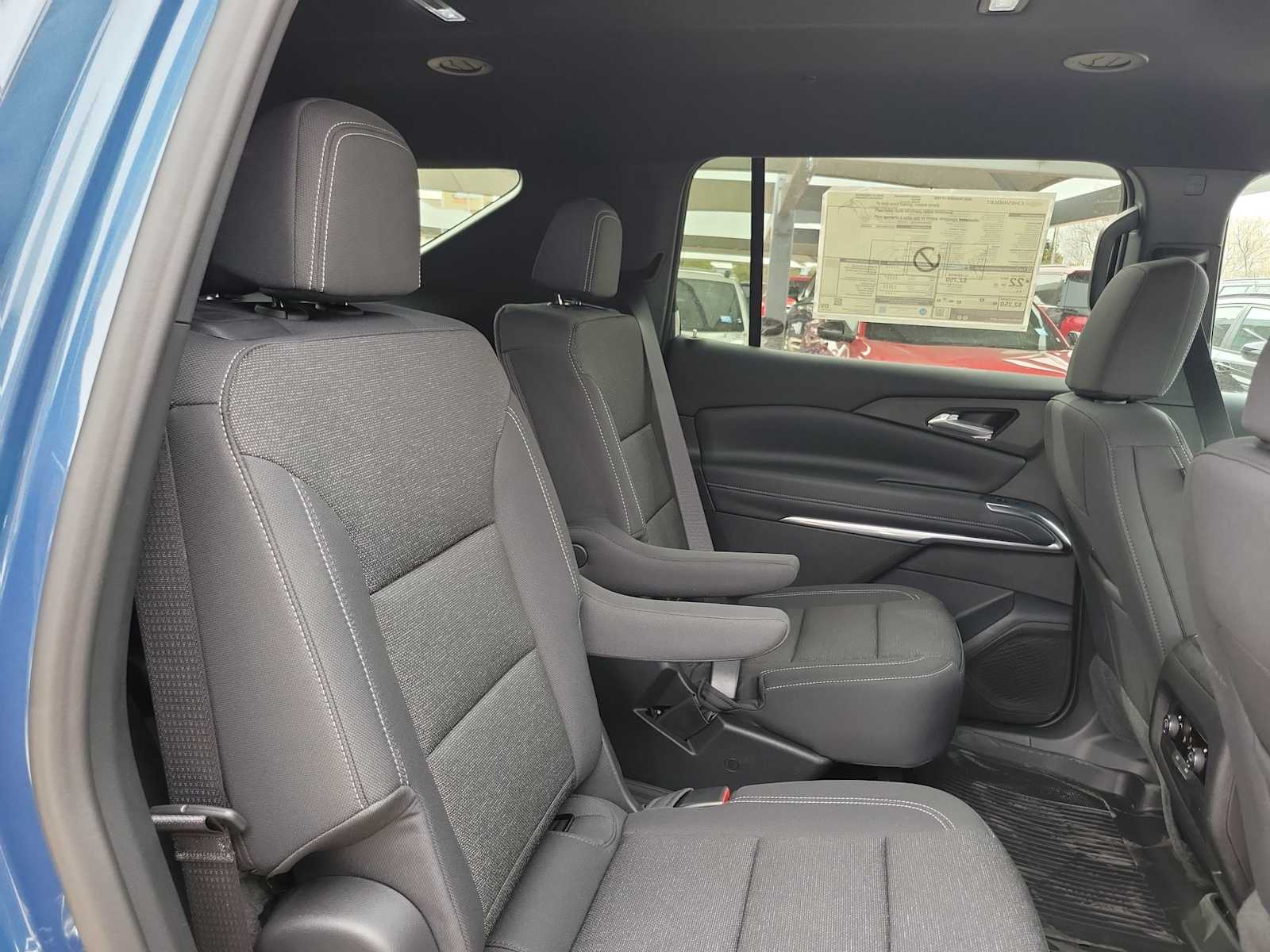 Thumbnail: 2026 Chevrolet Traverse - 9