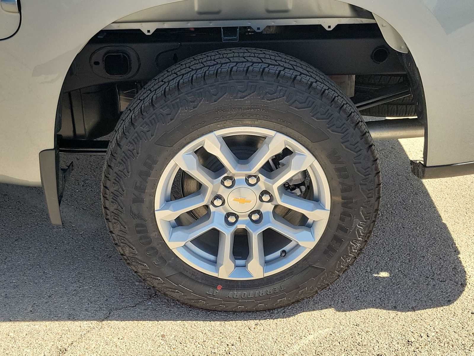 Thumbnail: 2026 Chevrolet Silverado 1500 - 4