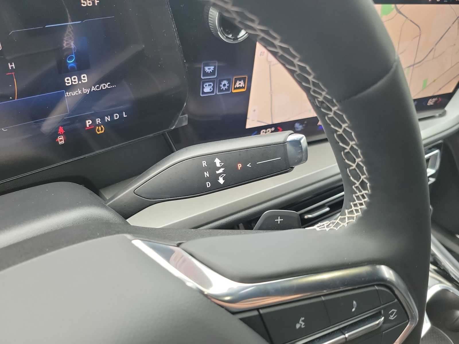 Thumbnail: 2025 Chevrolet Traverse - 17