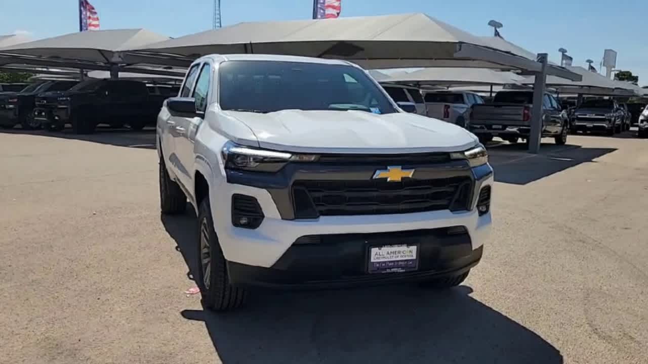 Thumbnail: 2026 Chevrolet Colorado - 4