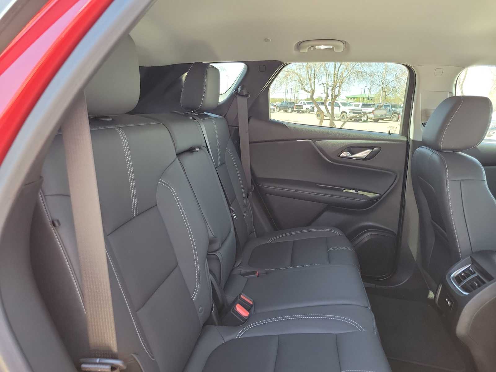 Thumbnail: 2023 Chevrolet Blazer - 9