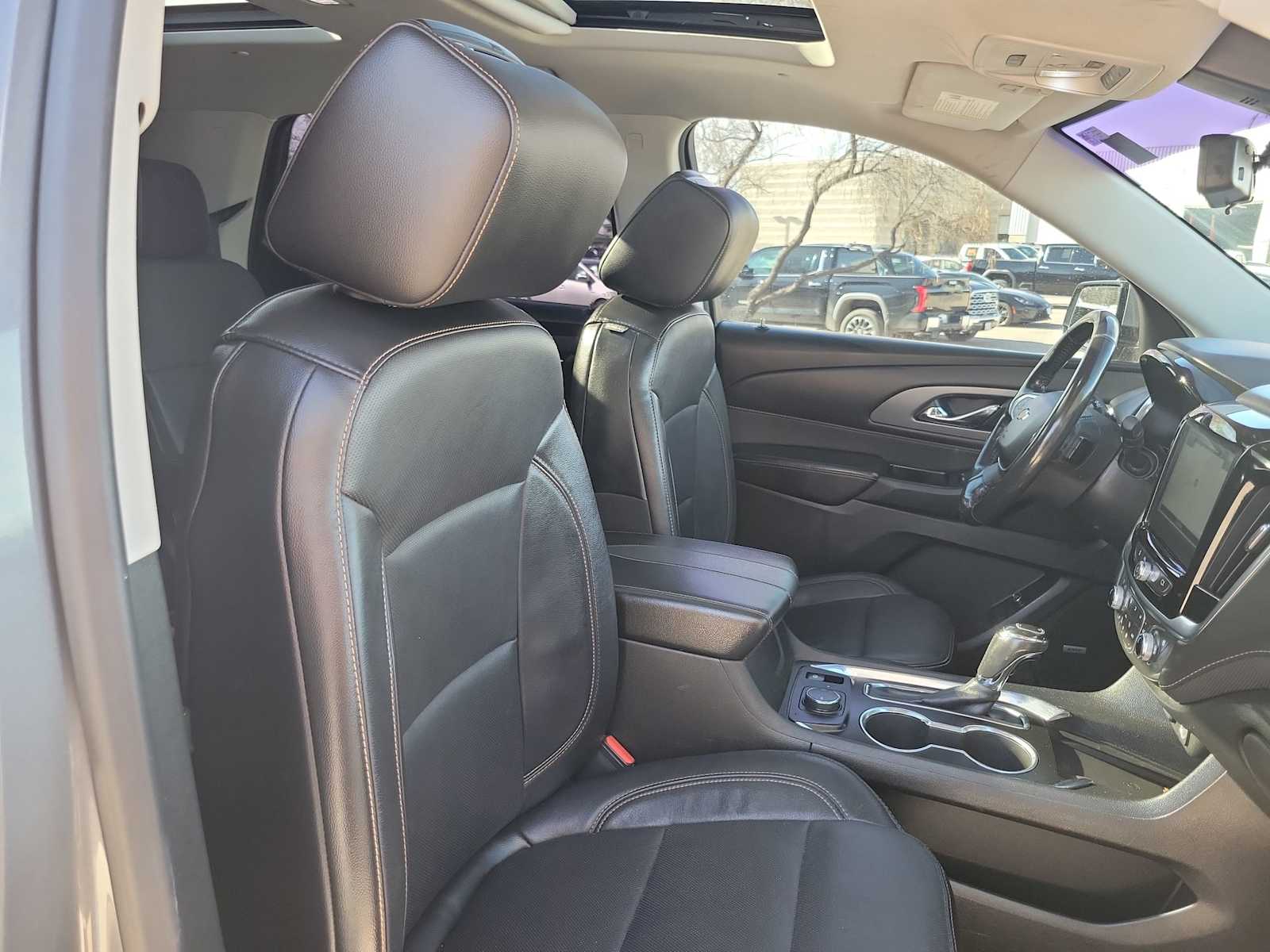 Thumbnail: 2019 Chevrolet Traverse - 10