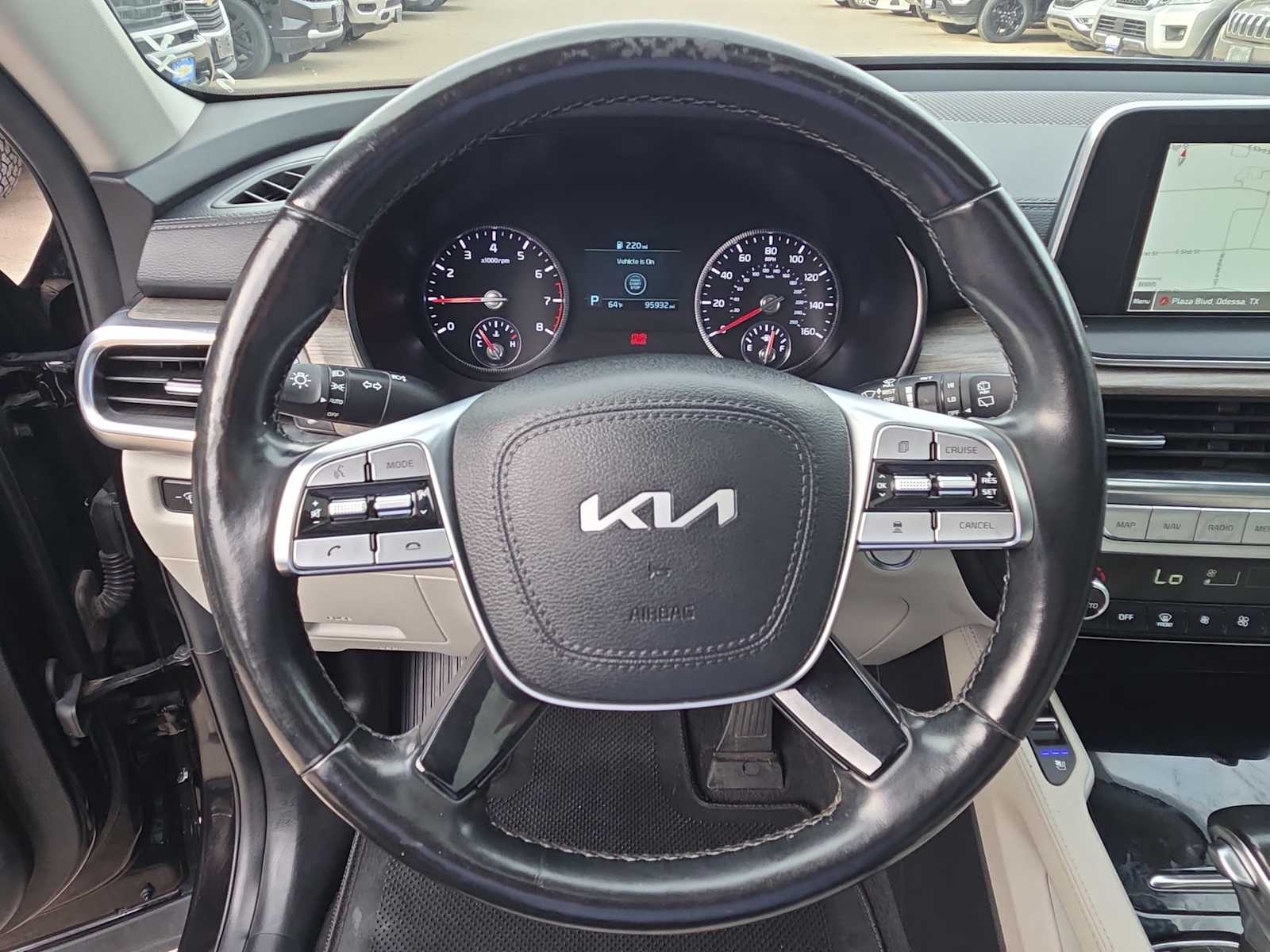 Thumbnail: 2022 Kia Telluride - 15