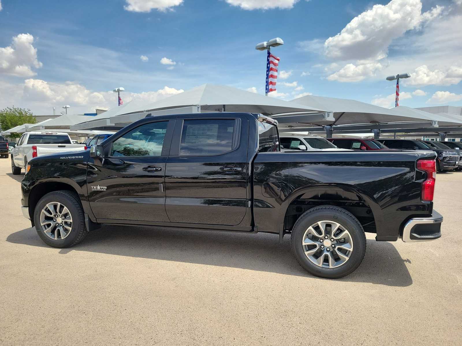 Thumbnail: 2026 Chevrolet Silverado 1500 - 3