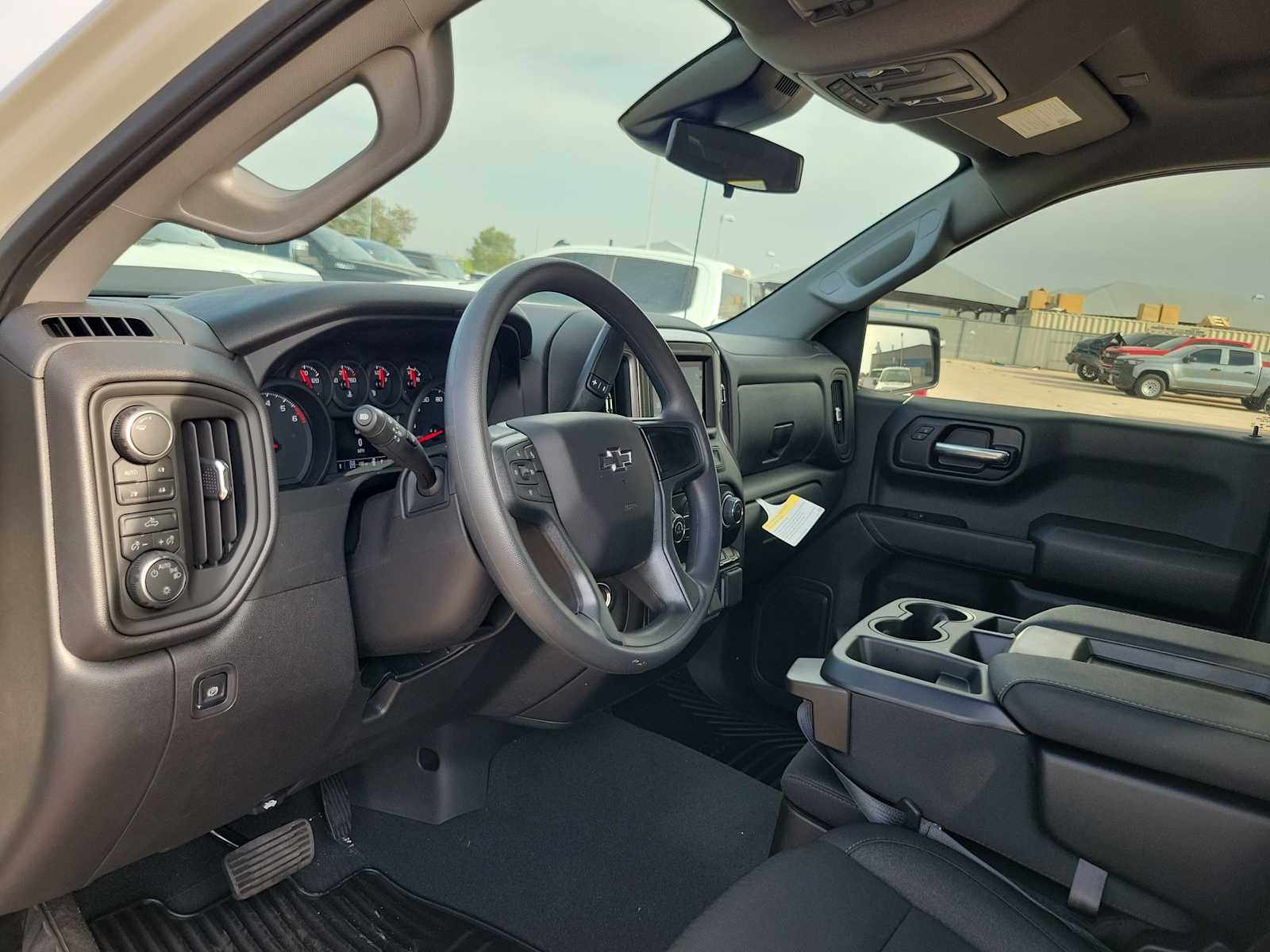 Thumbnail: 2026 Chevrolet Silverado 1500 - 10