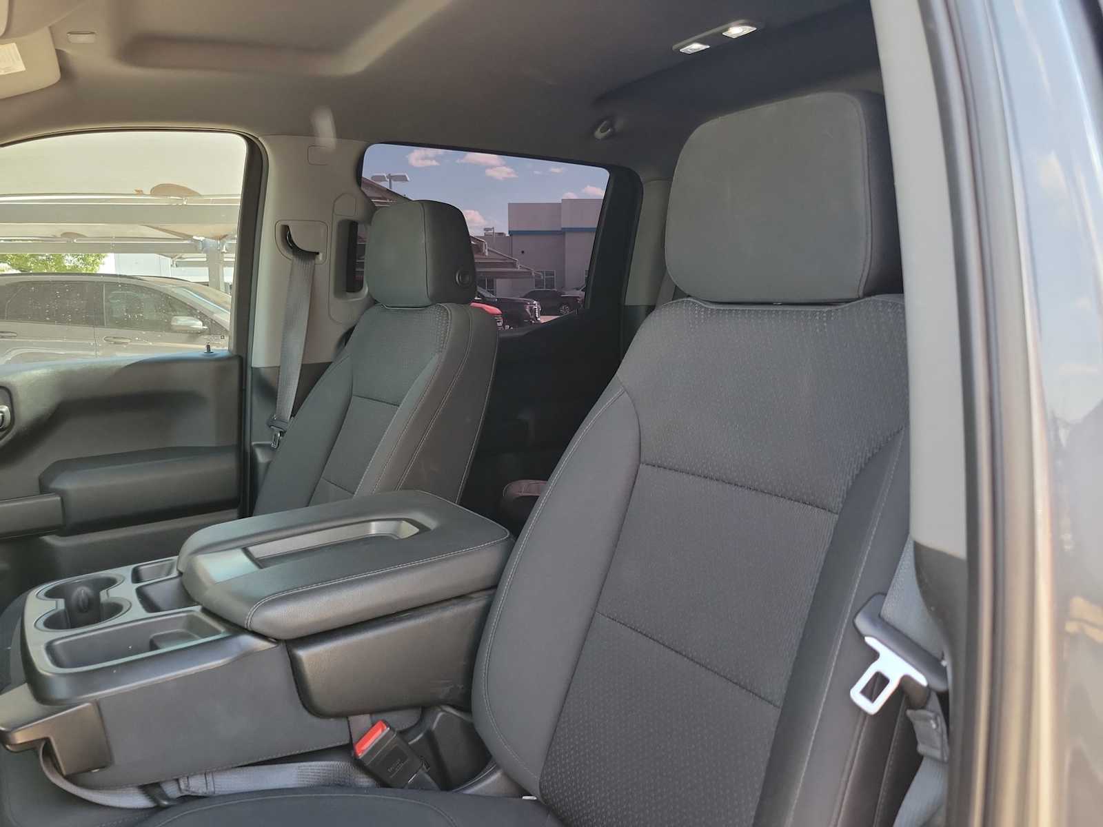 Thumbnail: 2021 Chevrolet Silverado 1500 - 11