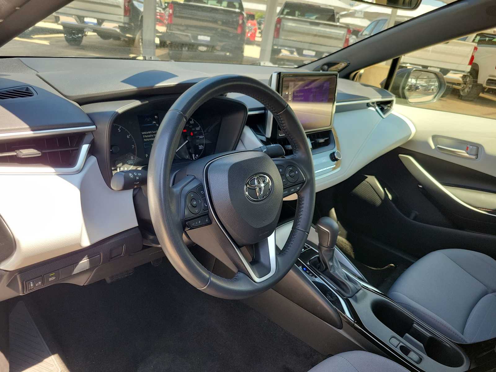 Thumbnail: 2023 Toyota Corolla - 2