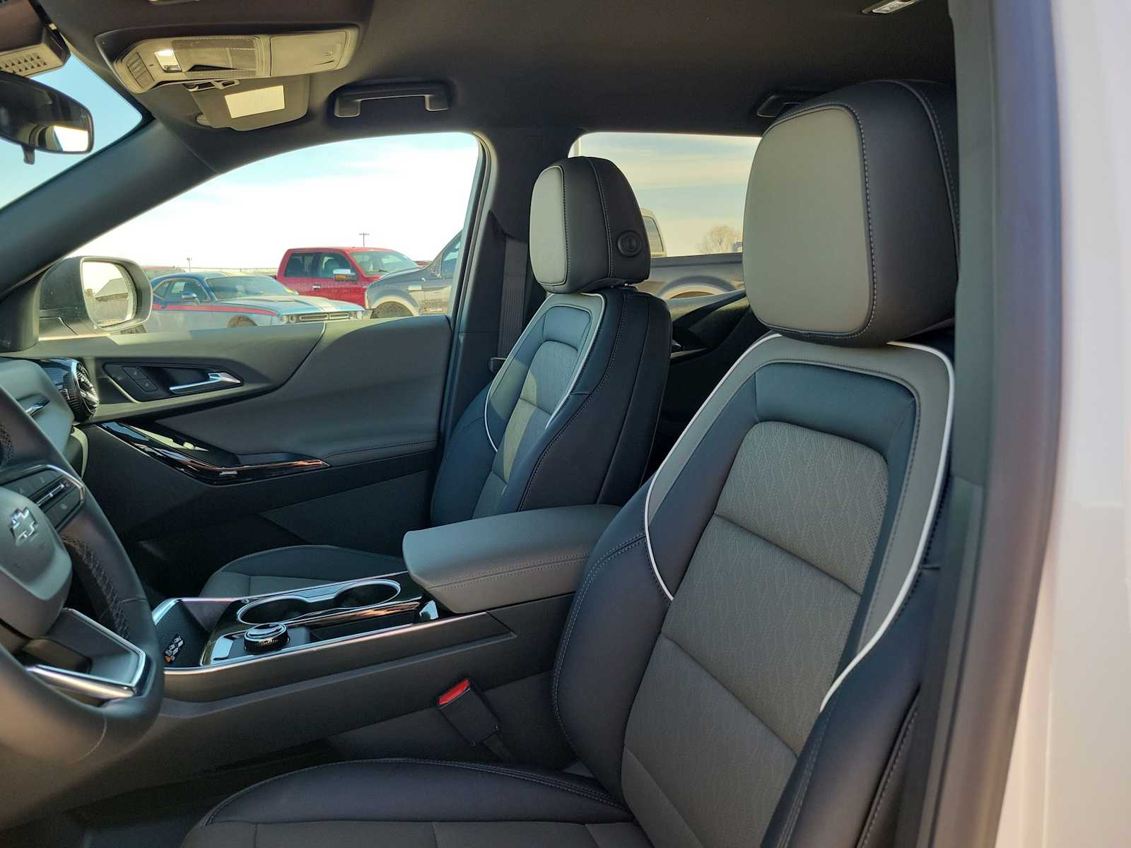 Thumbnail: 2026 Chevrolet Equinox - 15