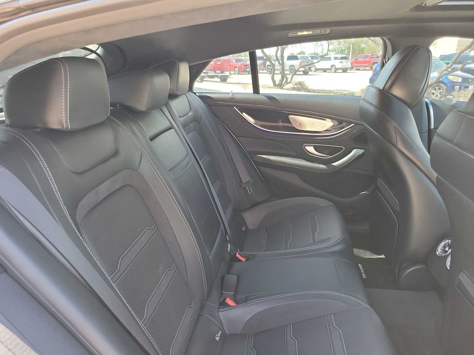 Thumbnail: 2022 Mercedes-Benz AMG GT - 13