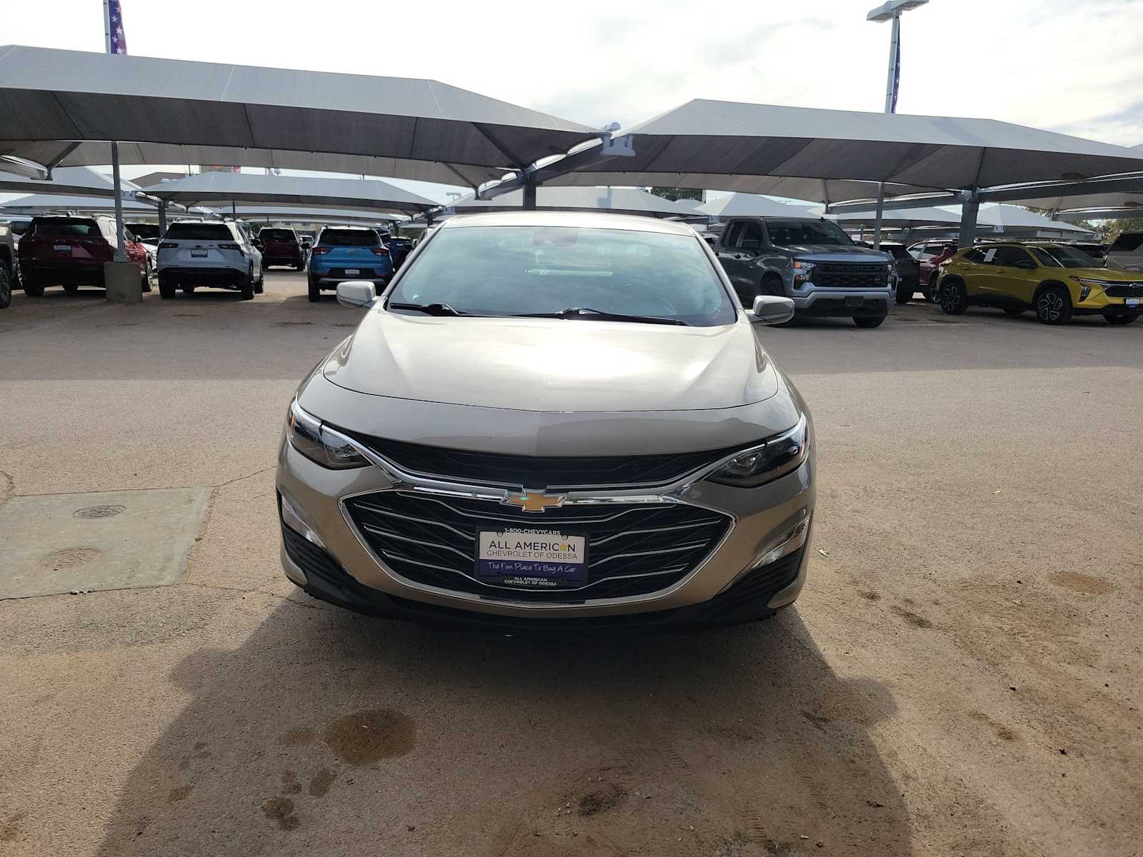 Thumbnail: 2024 Chevrolet Malibu - 3