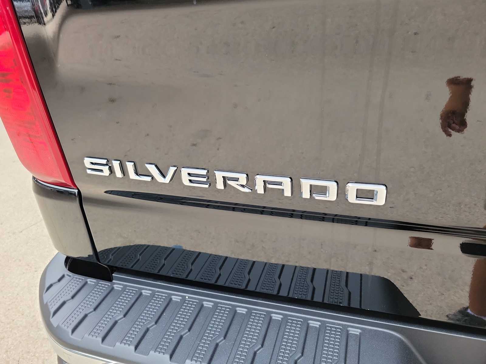 Thumbnail: 2026 Chevrolet Silverado 1500 - 7