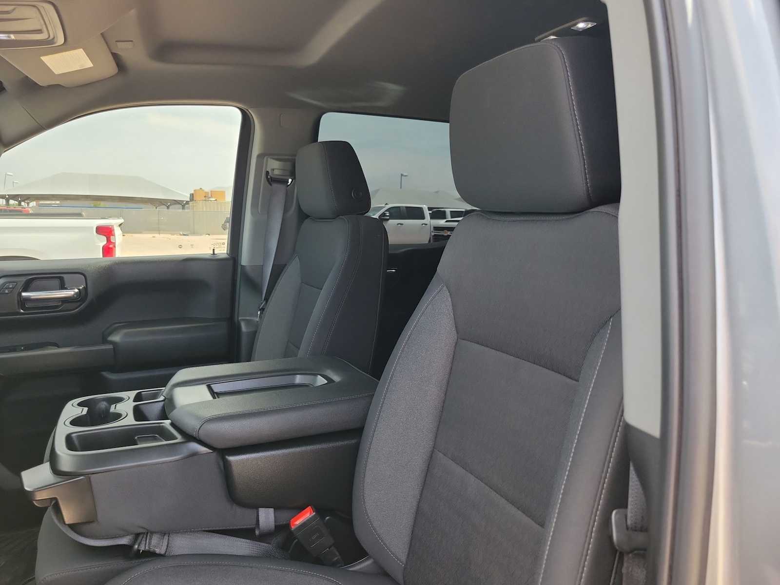 Thumbnail: 2024 Chevrolet Silverado 1500 - 15