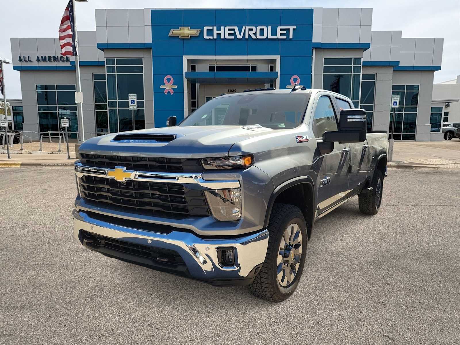 2026 Chevrolet Silverado 2500HD LT's photo