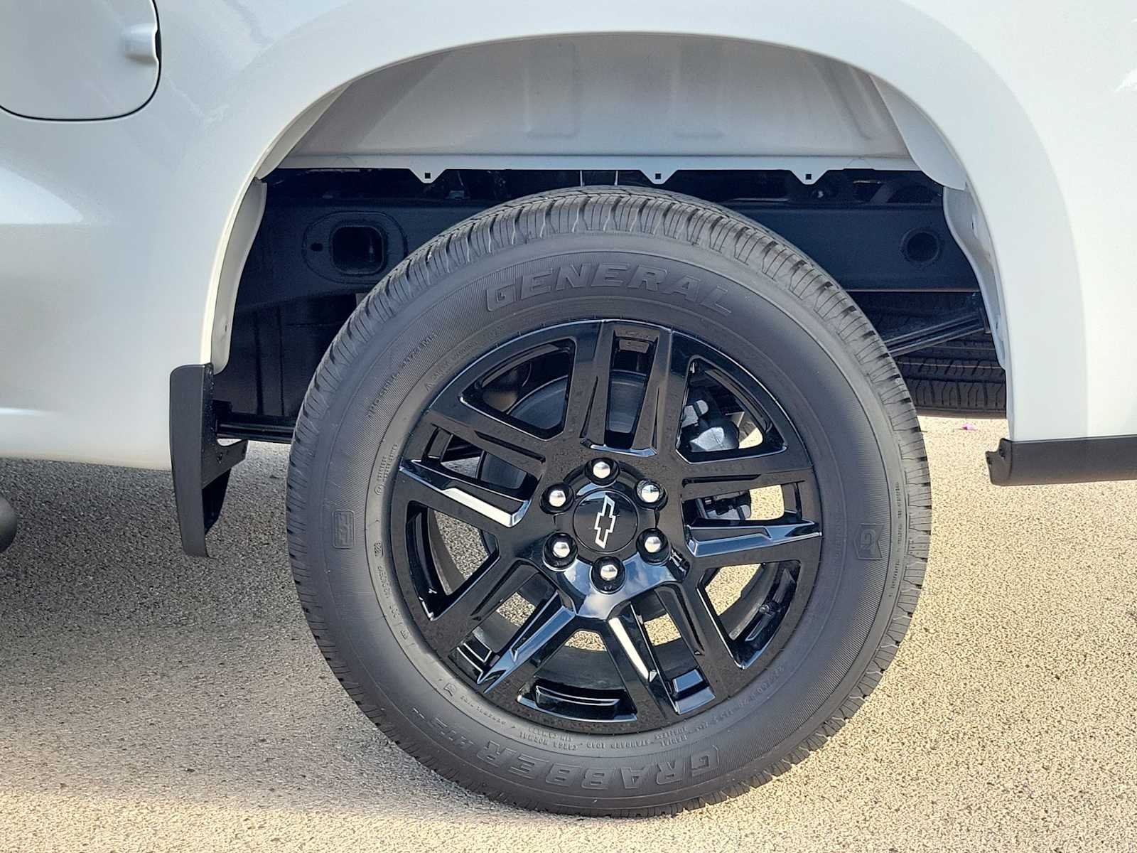 2026 Chevrolet Silverado 1500 Custom - Photo 12