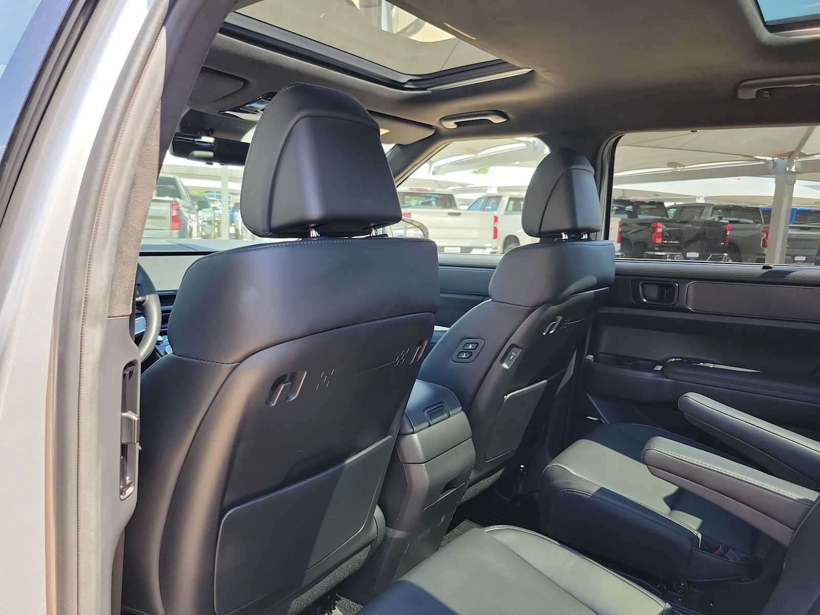 Thumbnail: 2025 Hyundai Santa Fe - 12