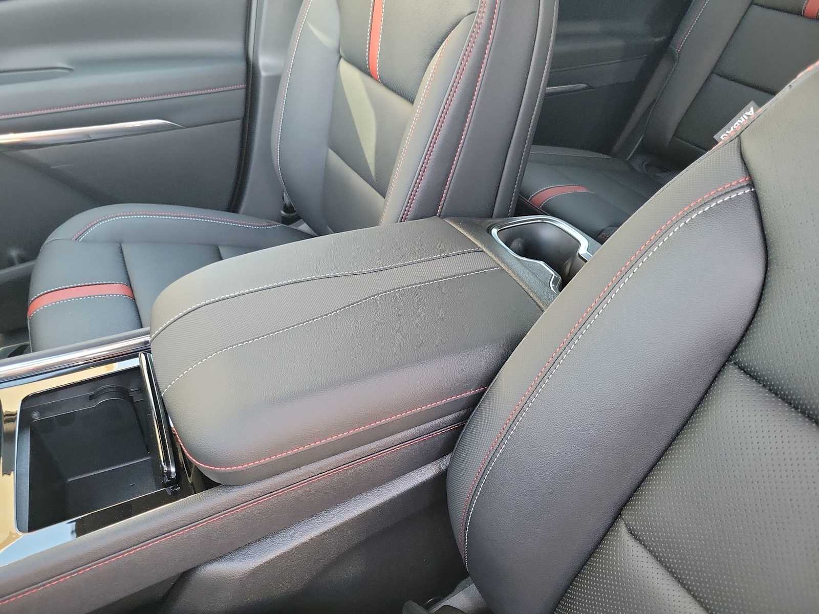 Thumbnail: 2026 Chevrolet Traverse - 12