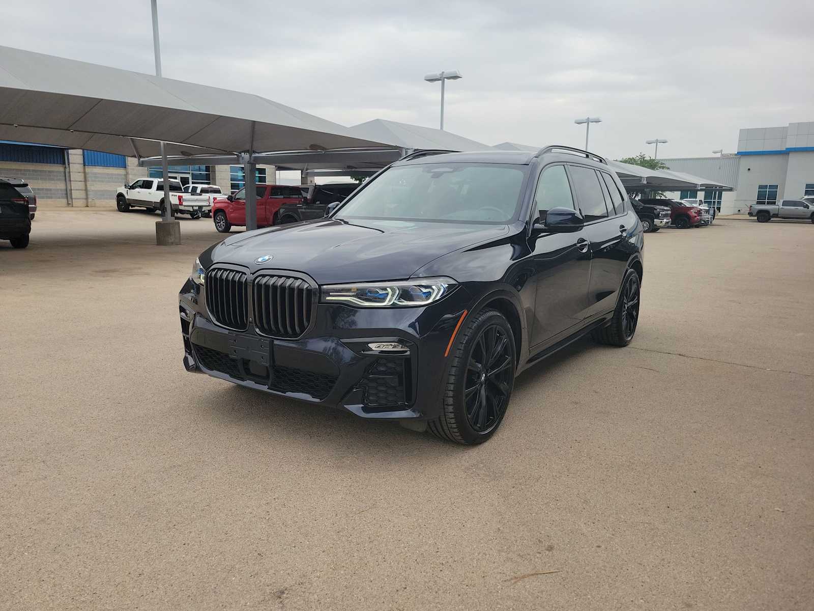 Thumbnail: 2022 BMW X7 - 4