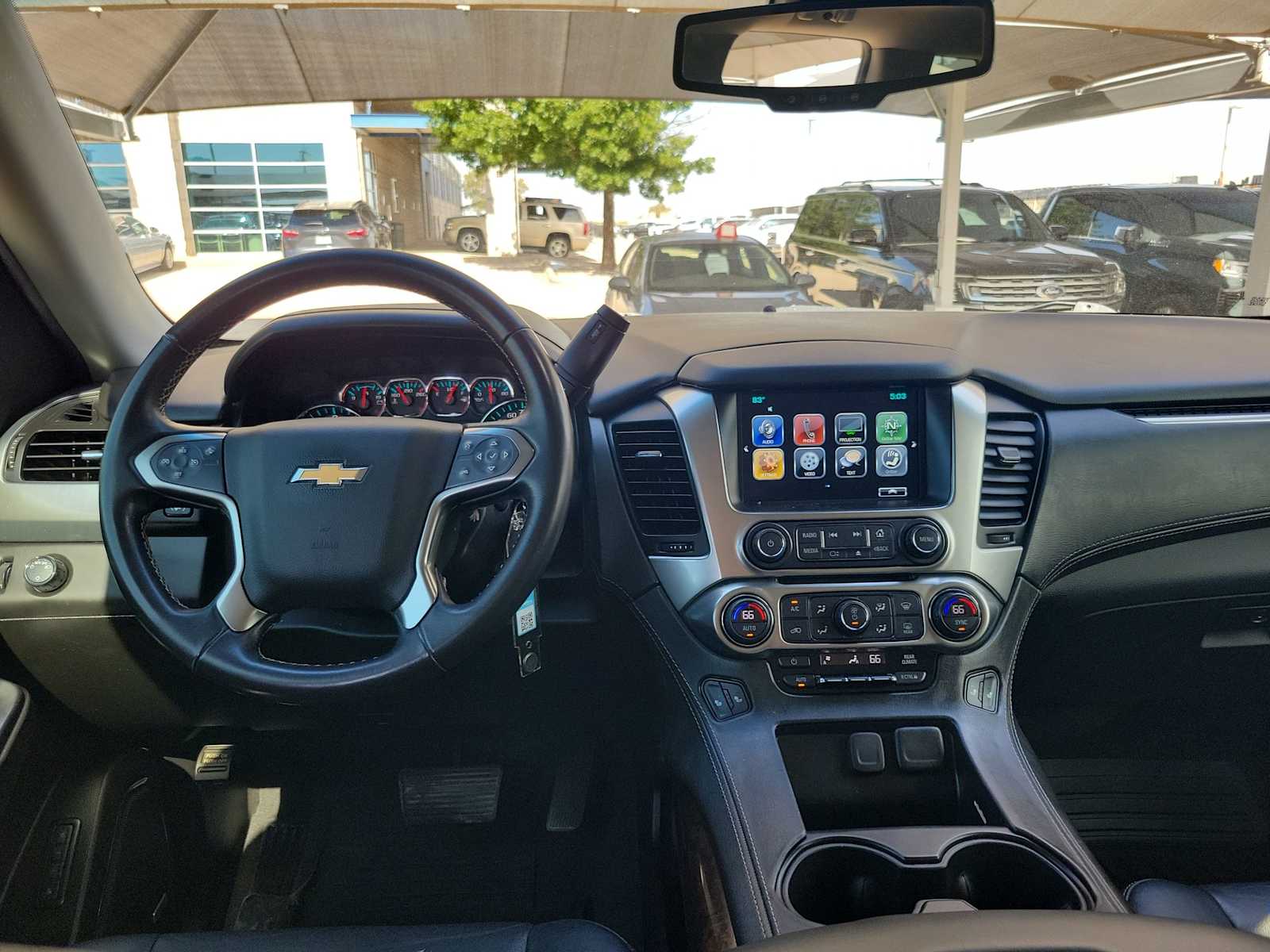 Thumbnail: 2020 Chevrolet Tahoe - 14