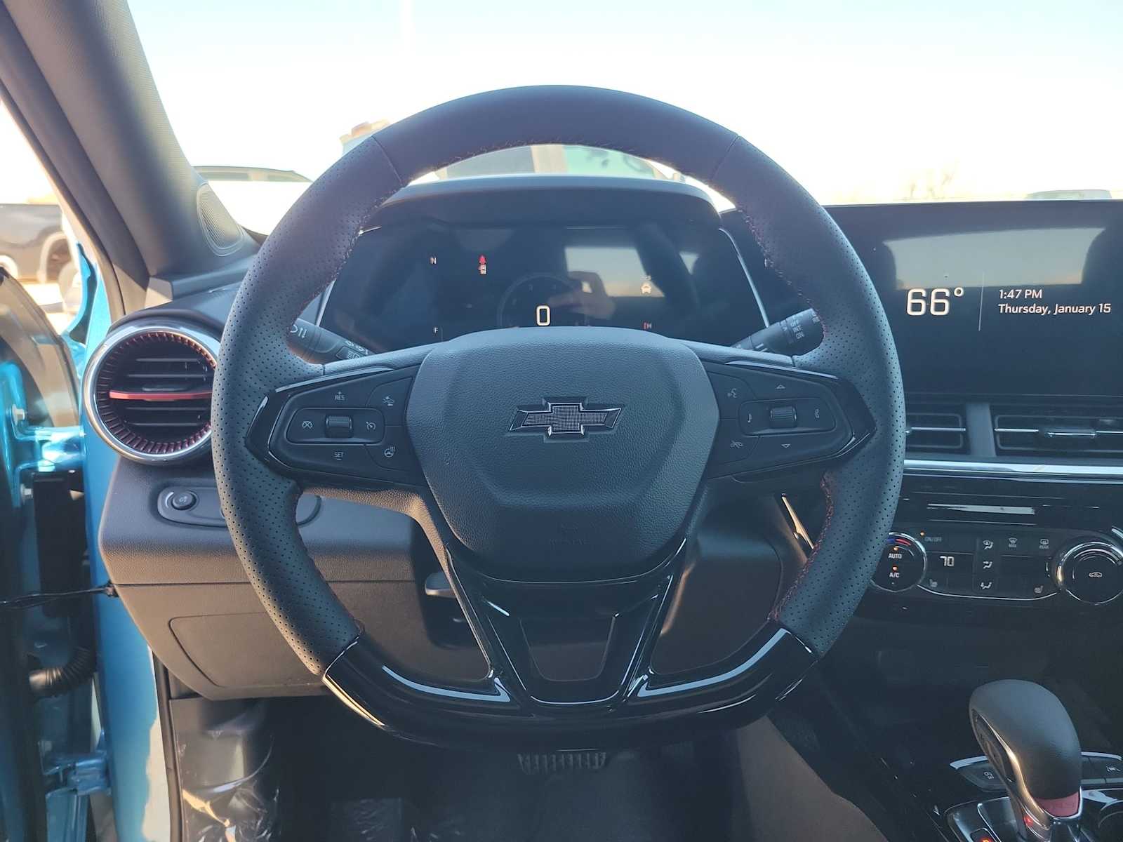 Thumbnail: 2026 Chevrolet Trax - 15