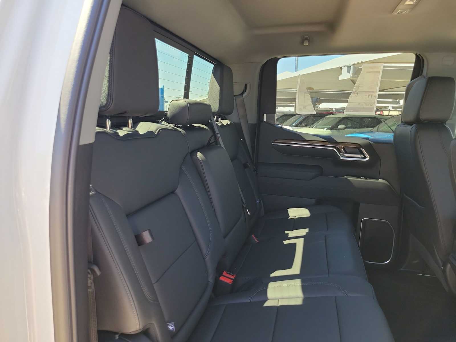 Thumbnail: 2026 Chevrolet Silverado 1500 - 13