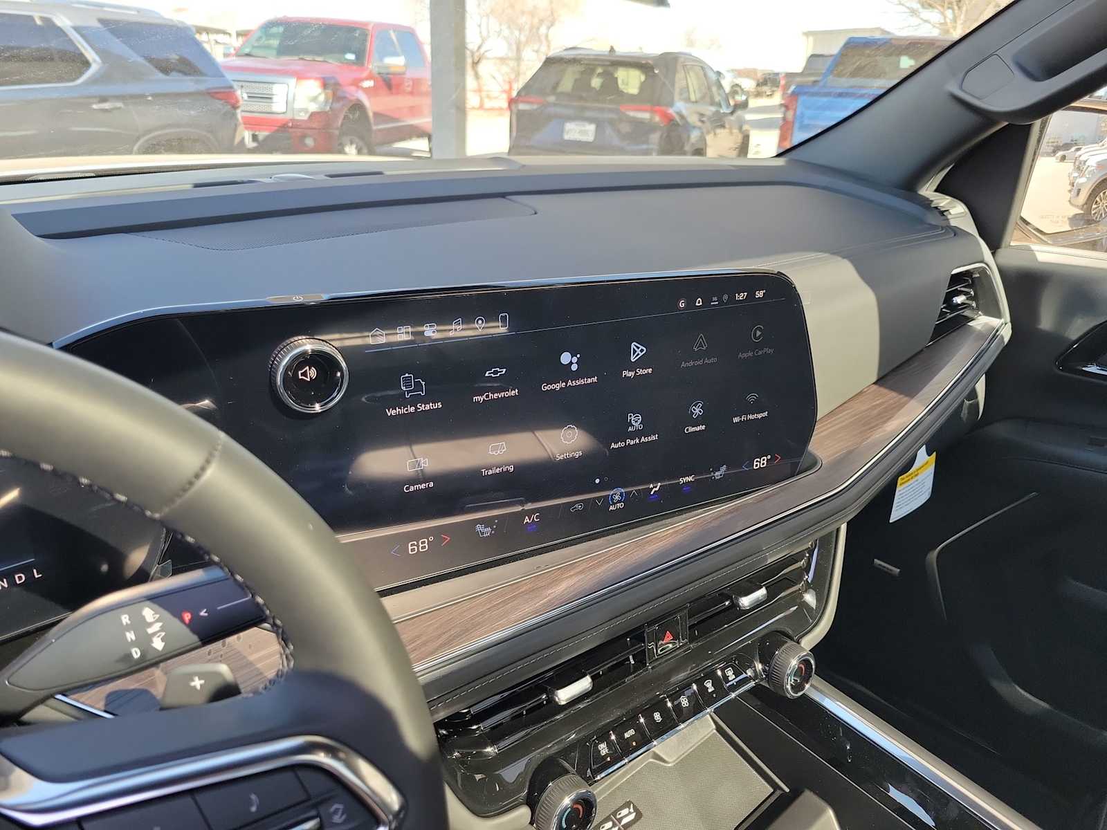 Thumbnail: 2026 Chevrolet Suburban - 20